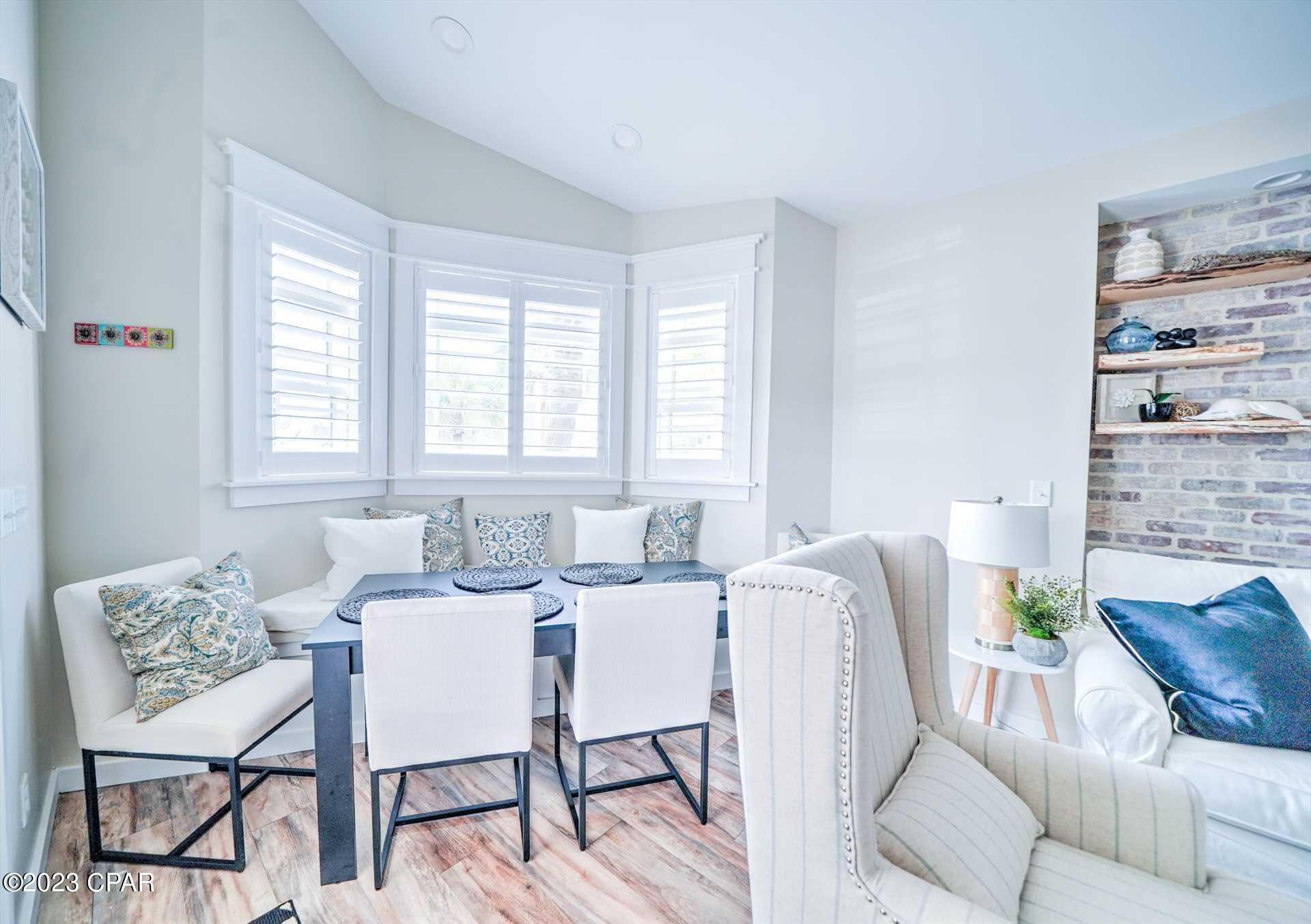 Venture Out Travel Trail - Residential