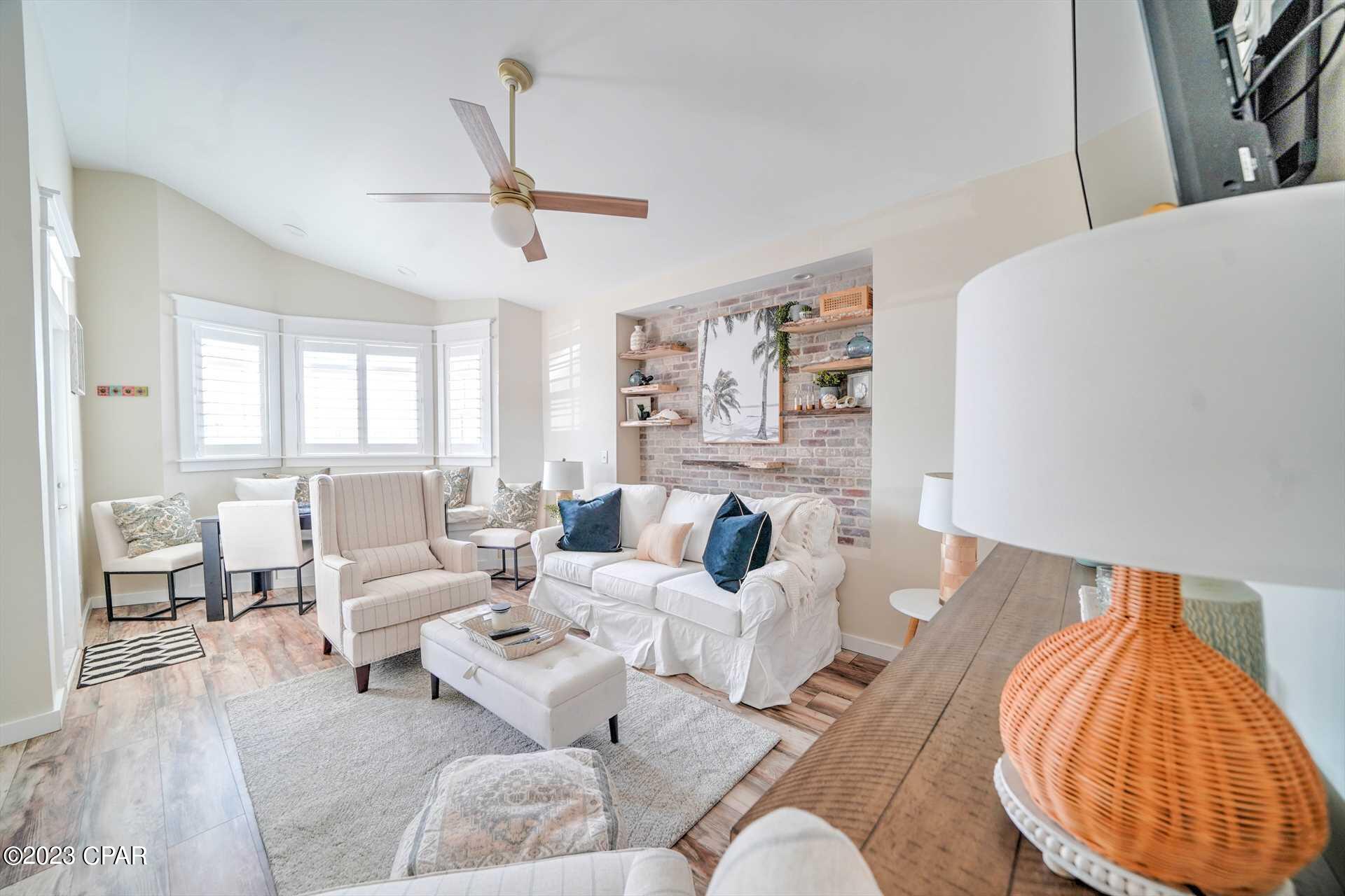 Venture Out Travel Trail - Residential