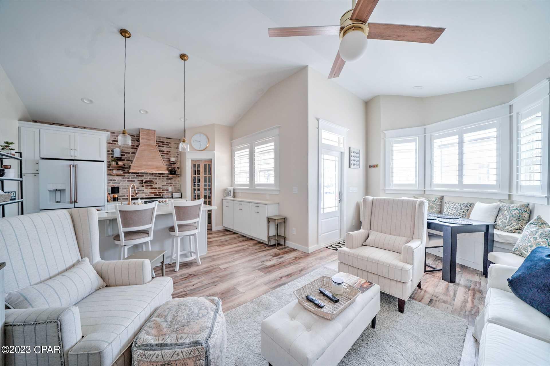 Venture Out Travel Trail - Residential