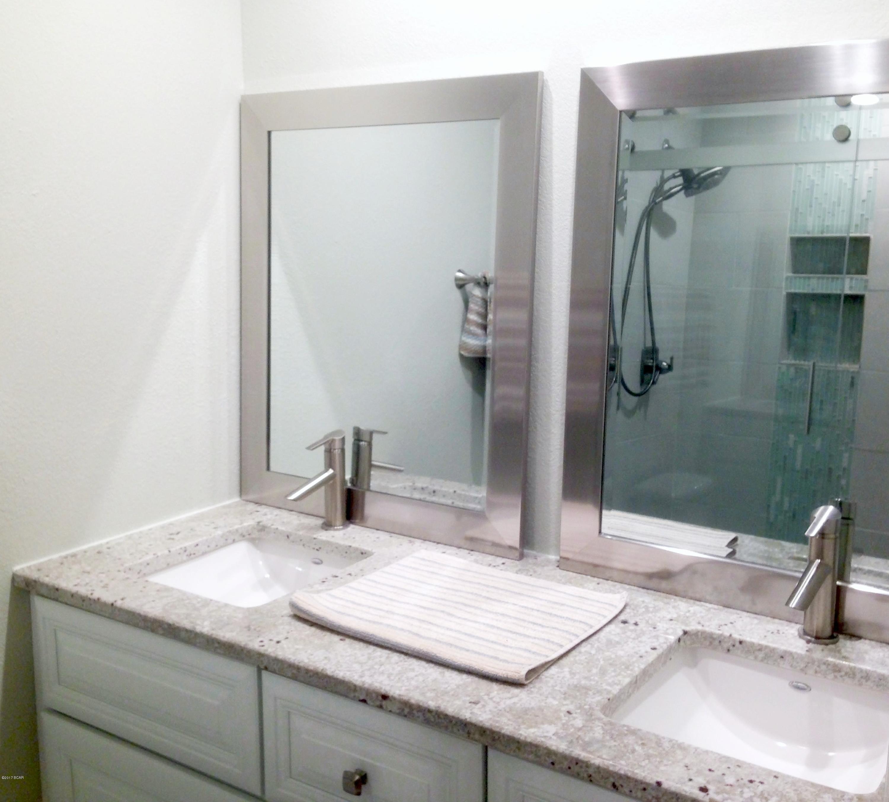 Palisades Condo Ph 1 - Residential