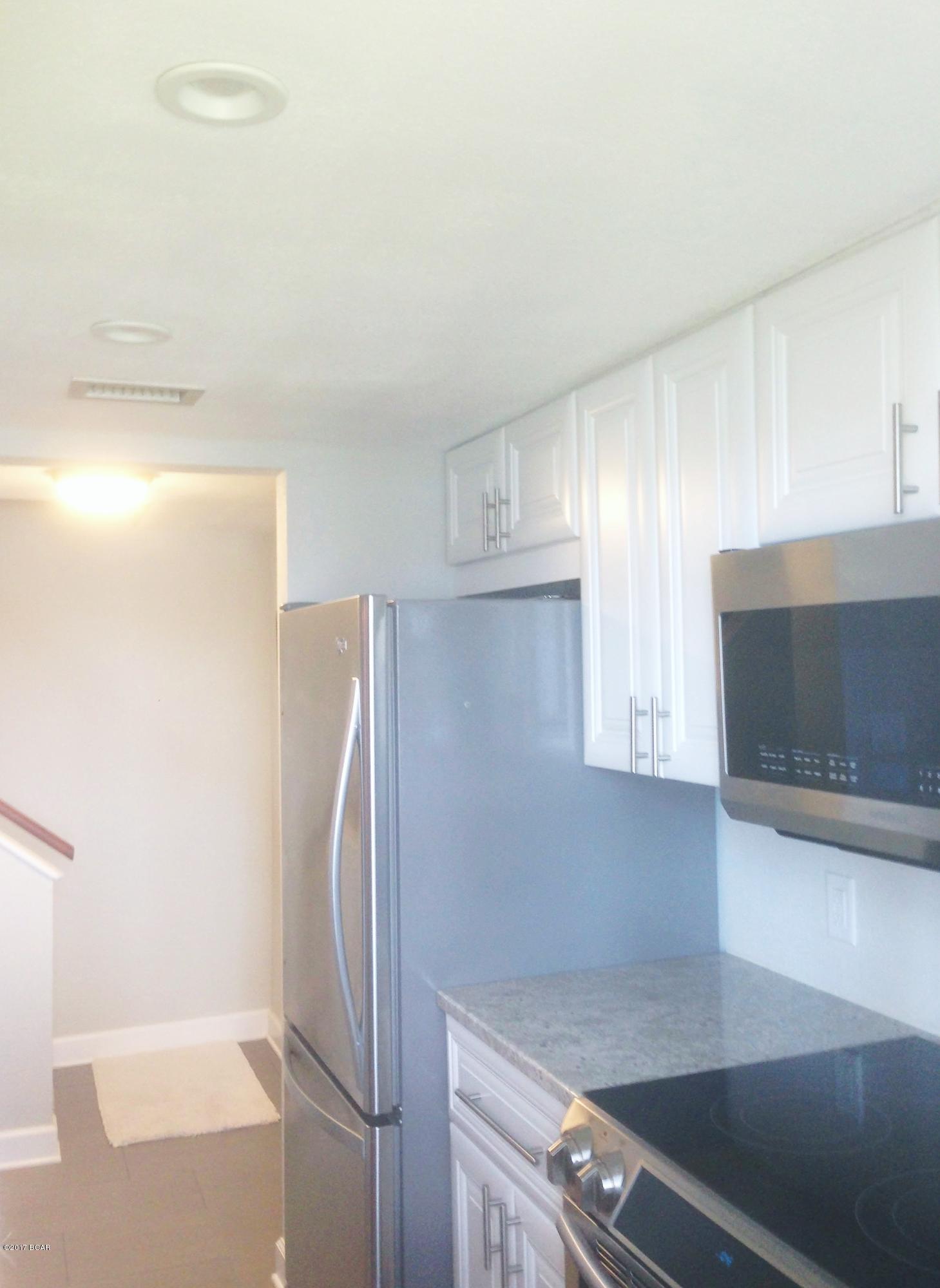 Palisades Condo Ph 1 - Residential