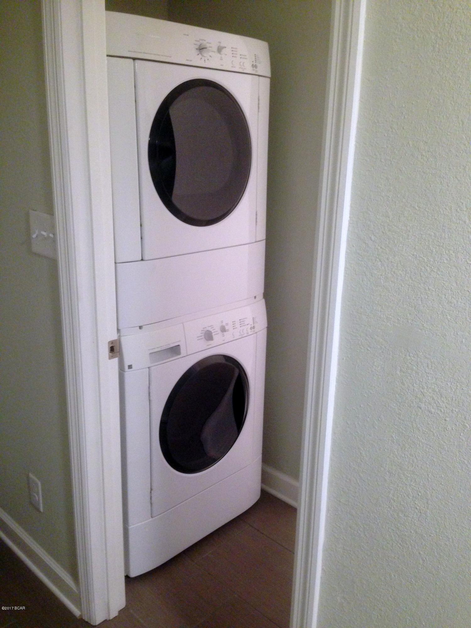 Palisades Condo Ph 1 - Residential