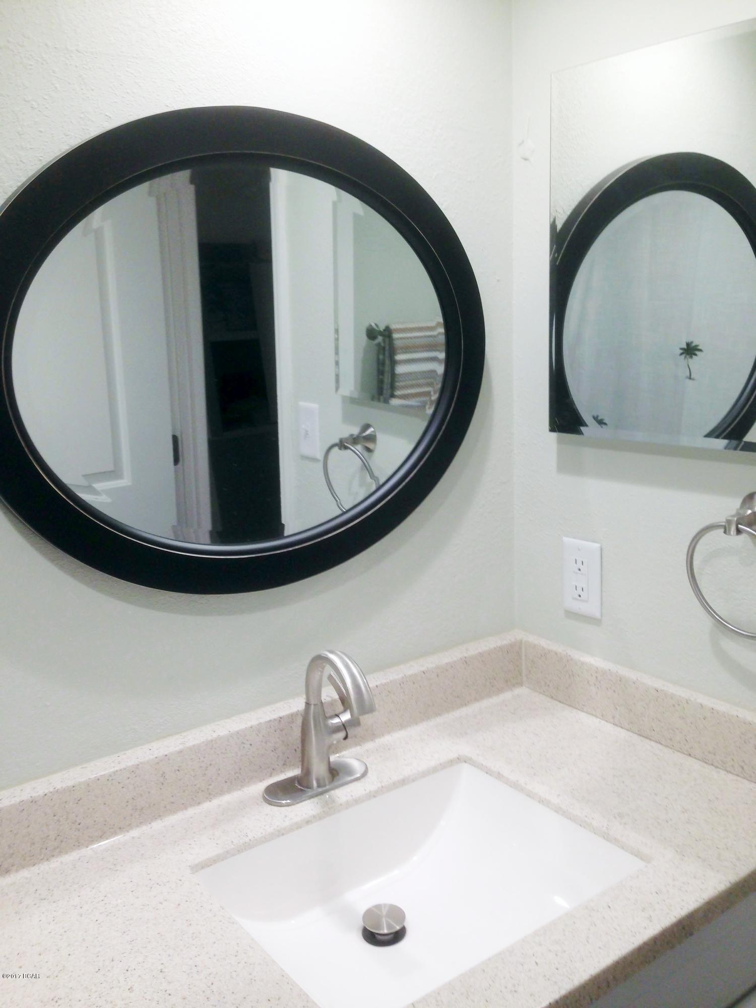 Palisades Condo Ph 1 - Residential