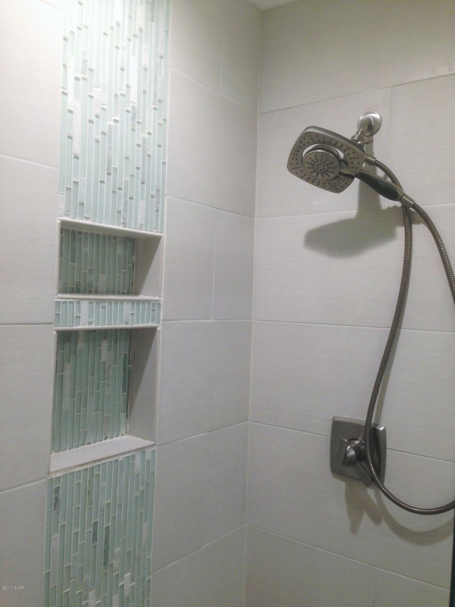 Palisades Condo Ph 1 - Residential