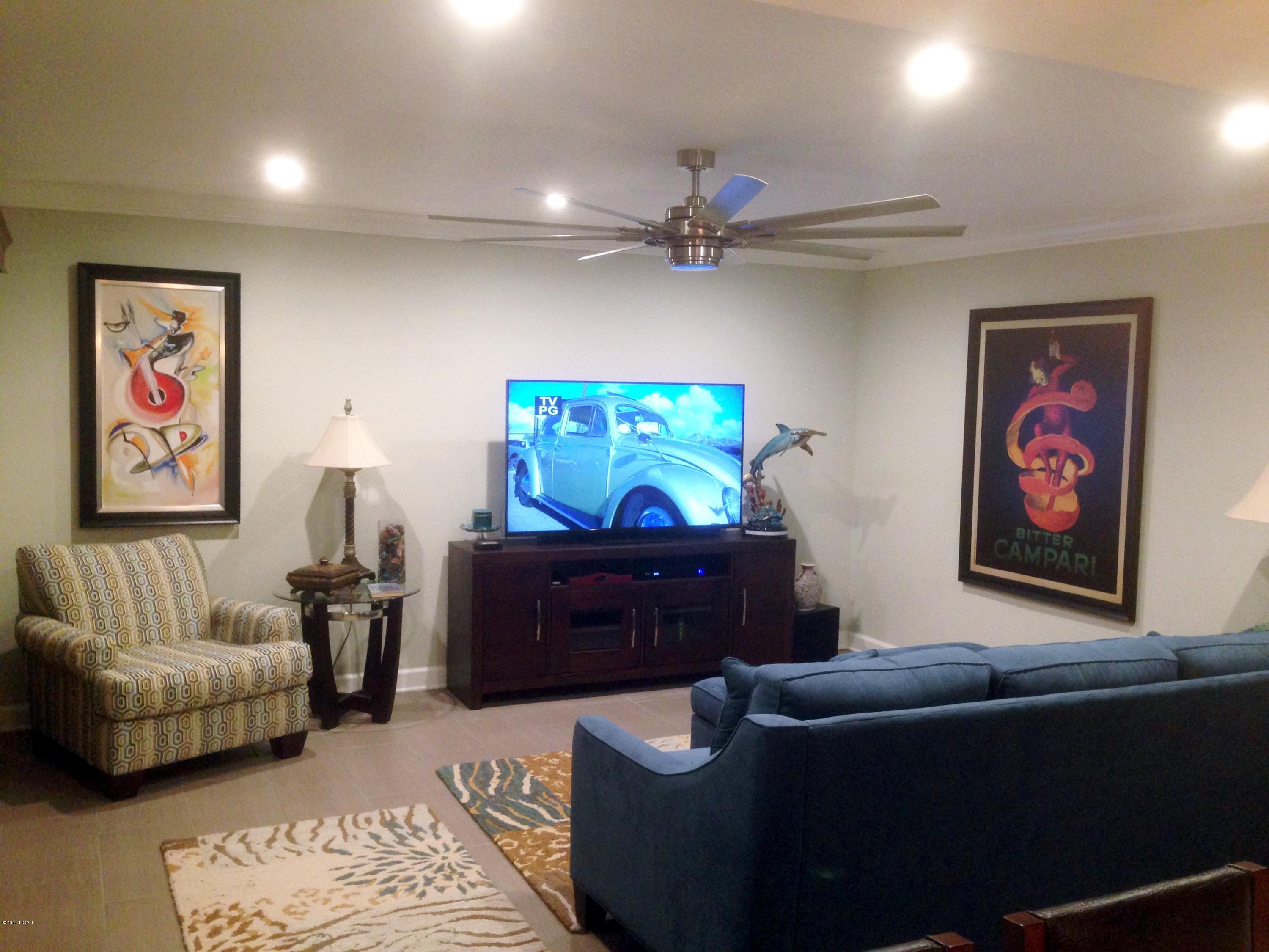 Palisades Condo Ph 1 - Residential