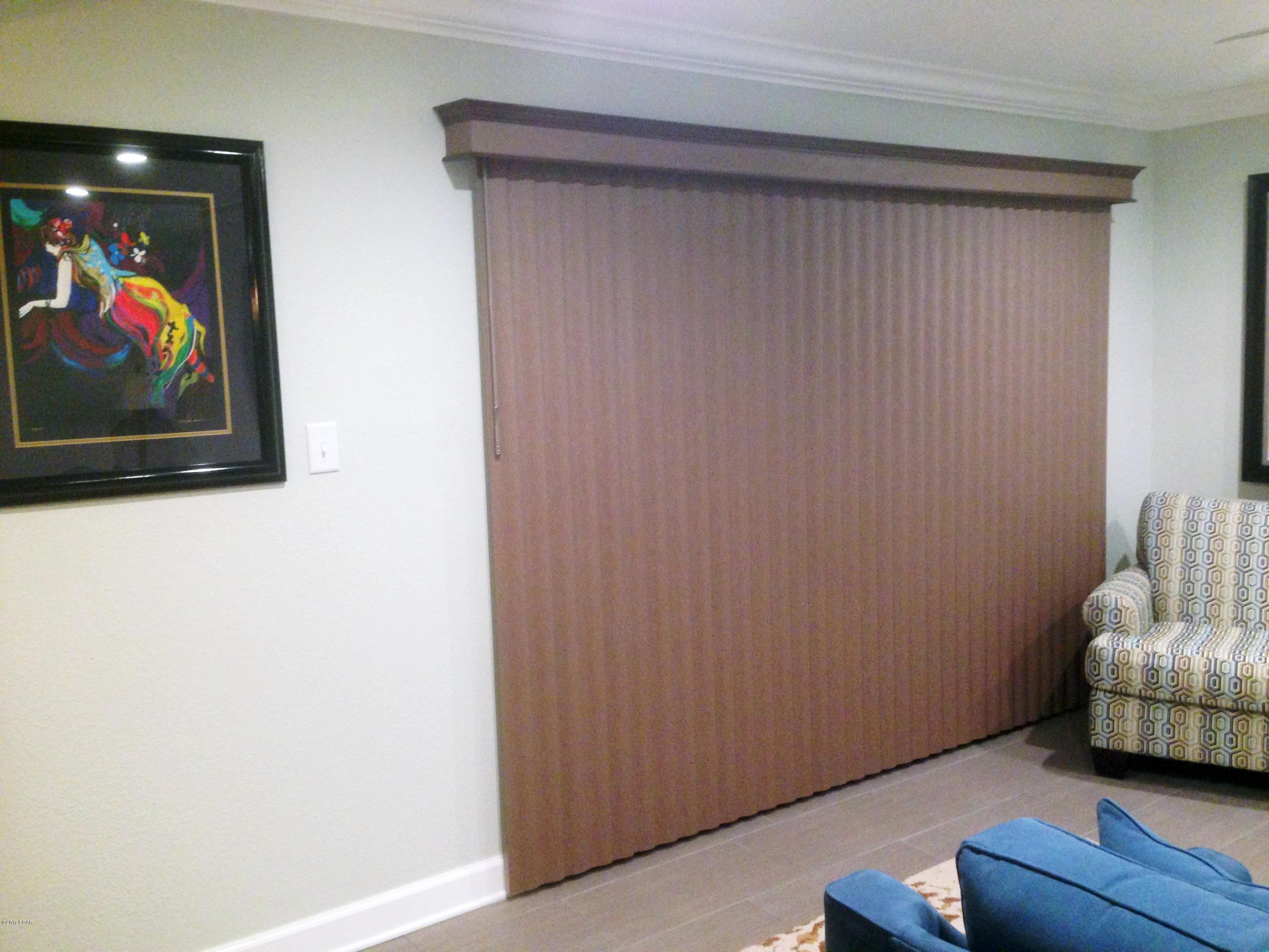 Palisades Condo Ph 1 - Residential