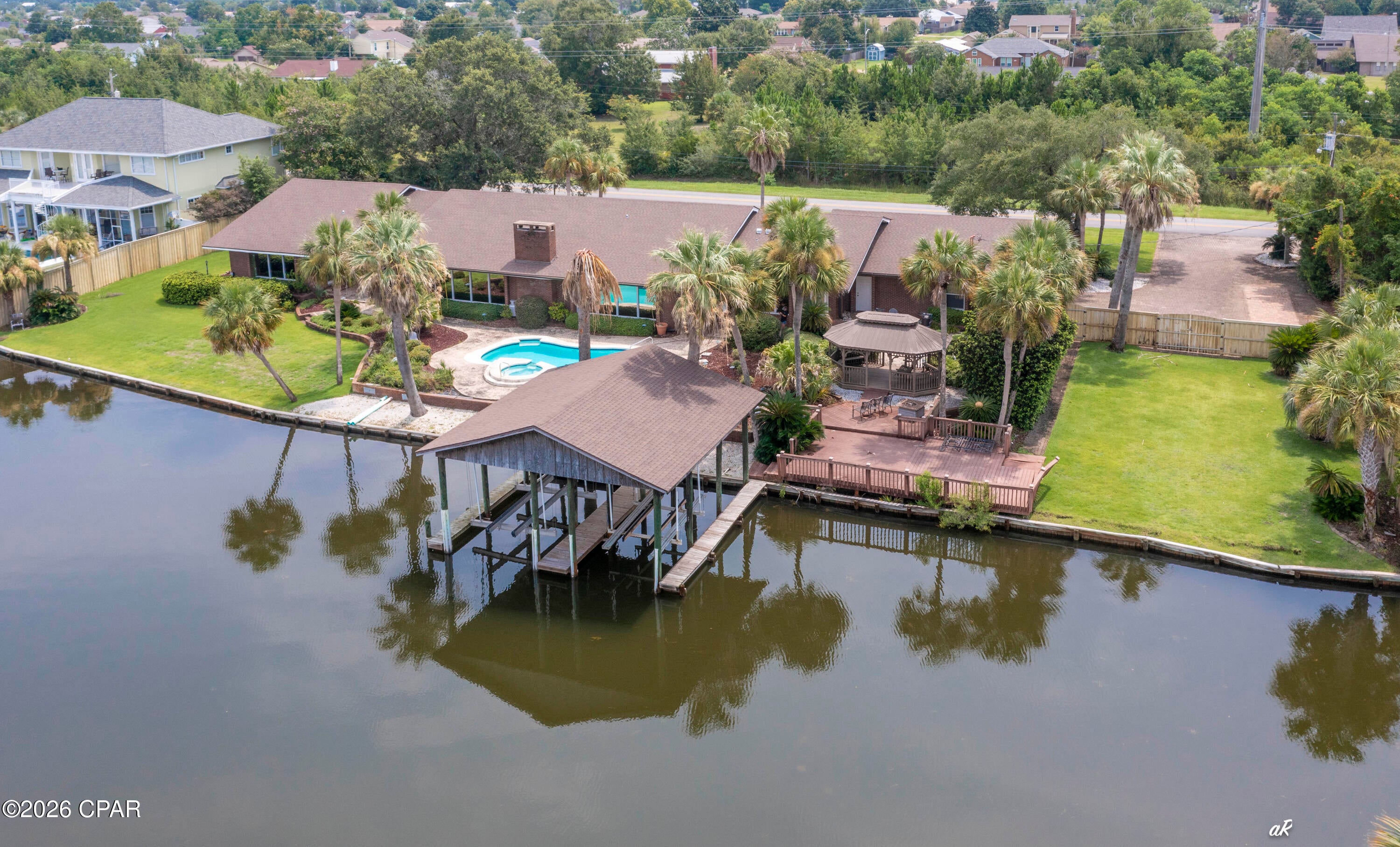 4605 Northshore Road