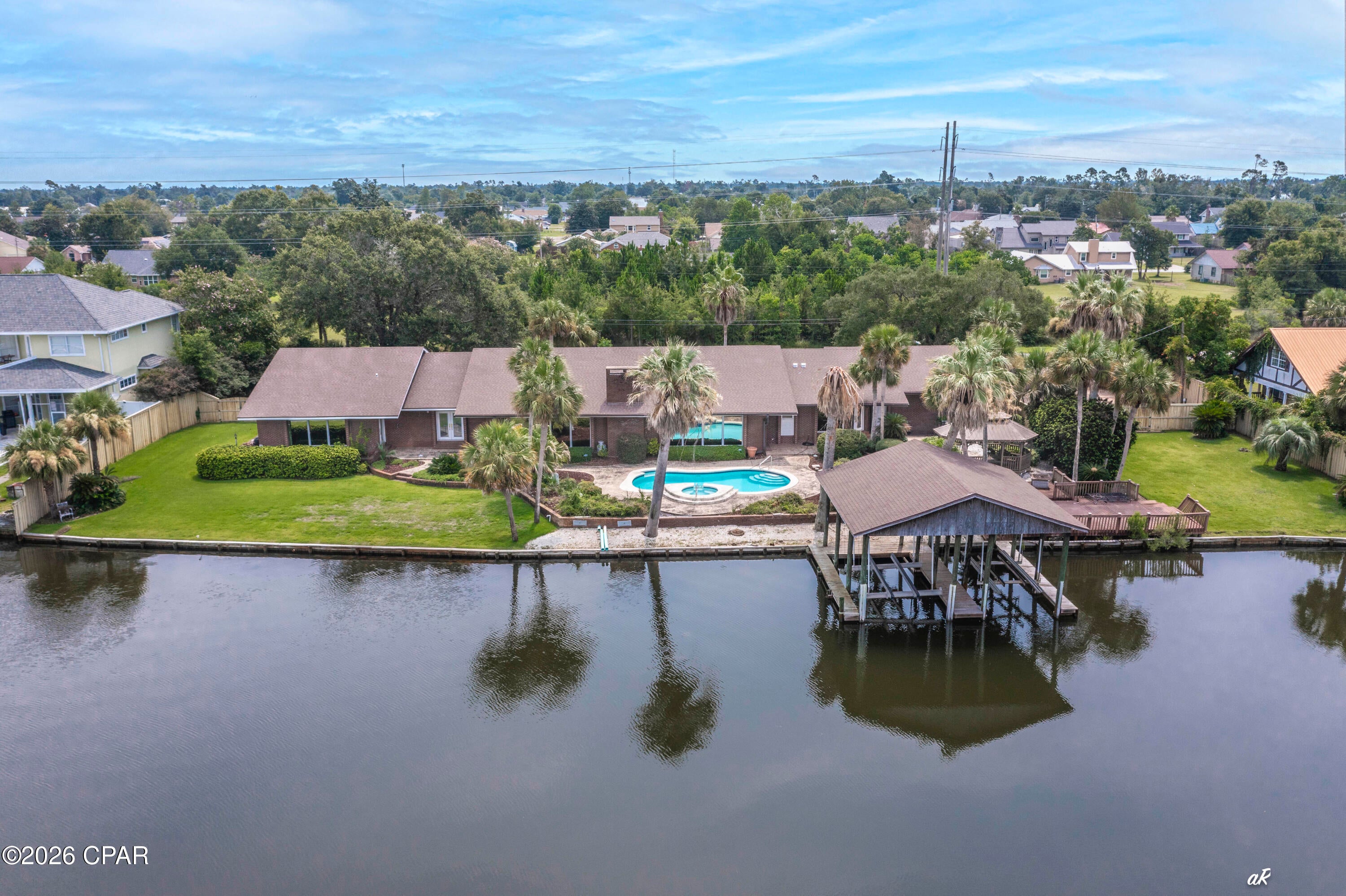 4605 Northshore Road