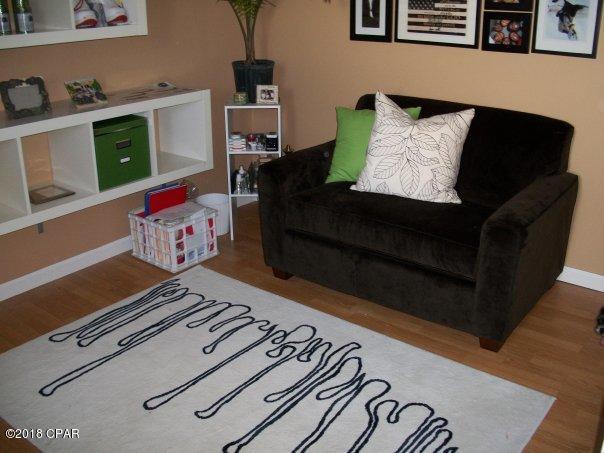 Shadow Bay Unit 1 - Residential Lease