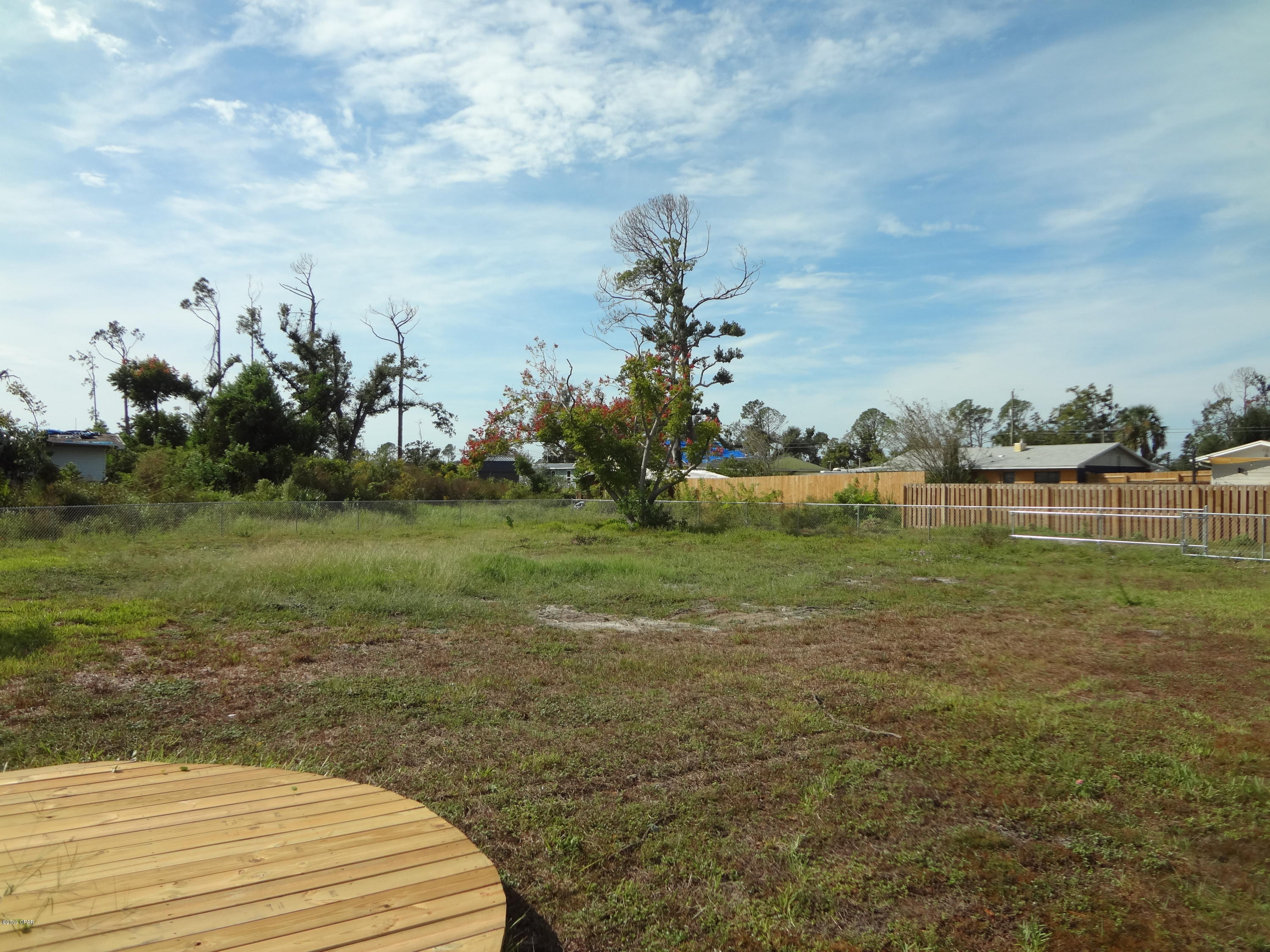 Pretty Bayou Hts 2nd - Residential