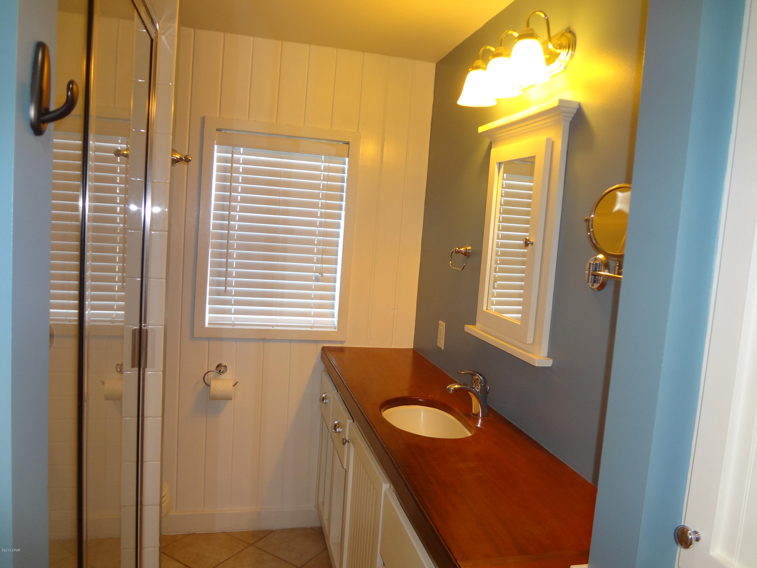 Pretty Bayou Hts 2nd - Residential