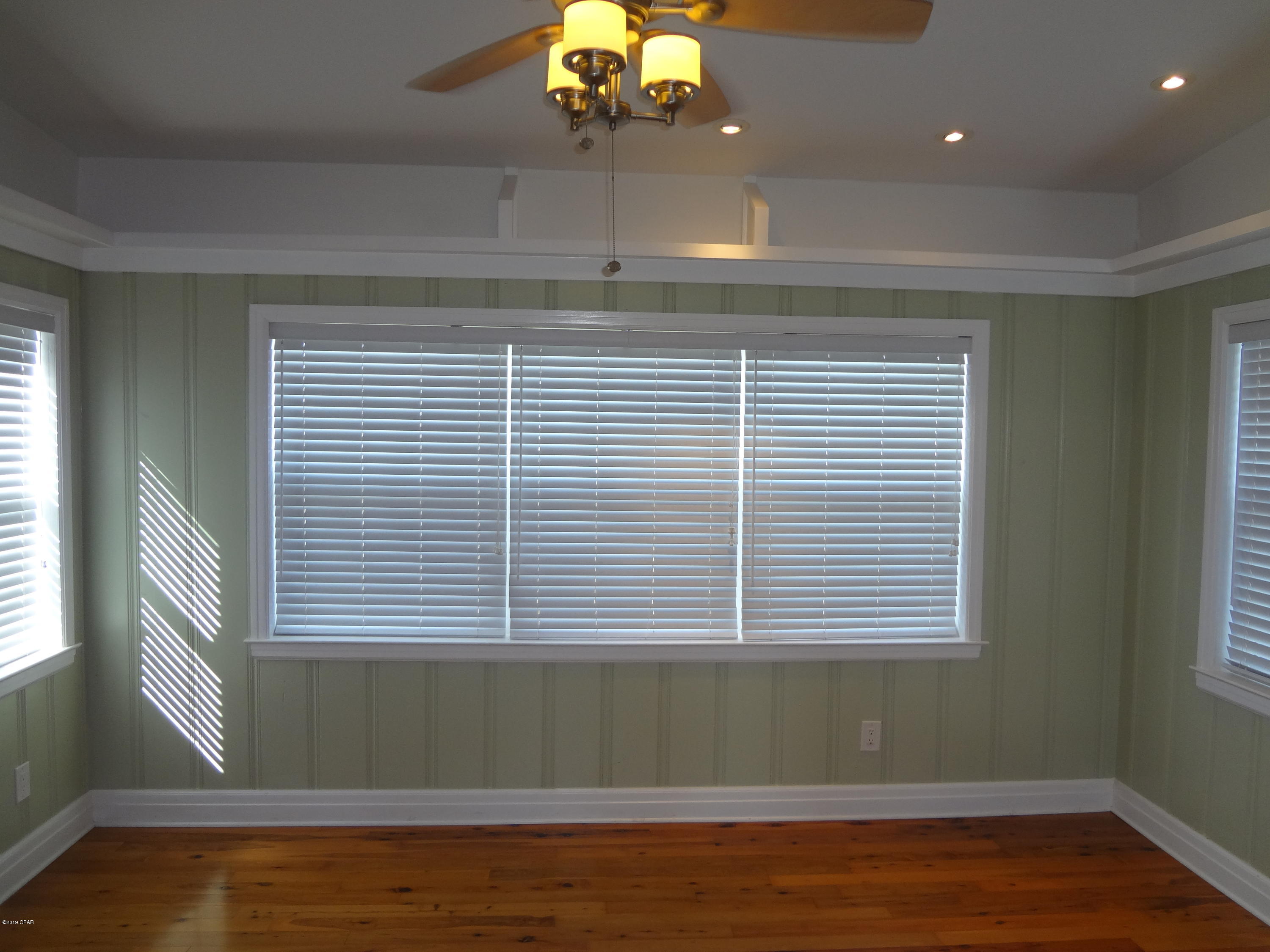 Pretty Bayou Hts 2nd - Residential