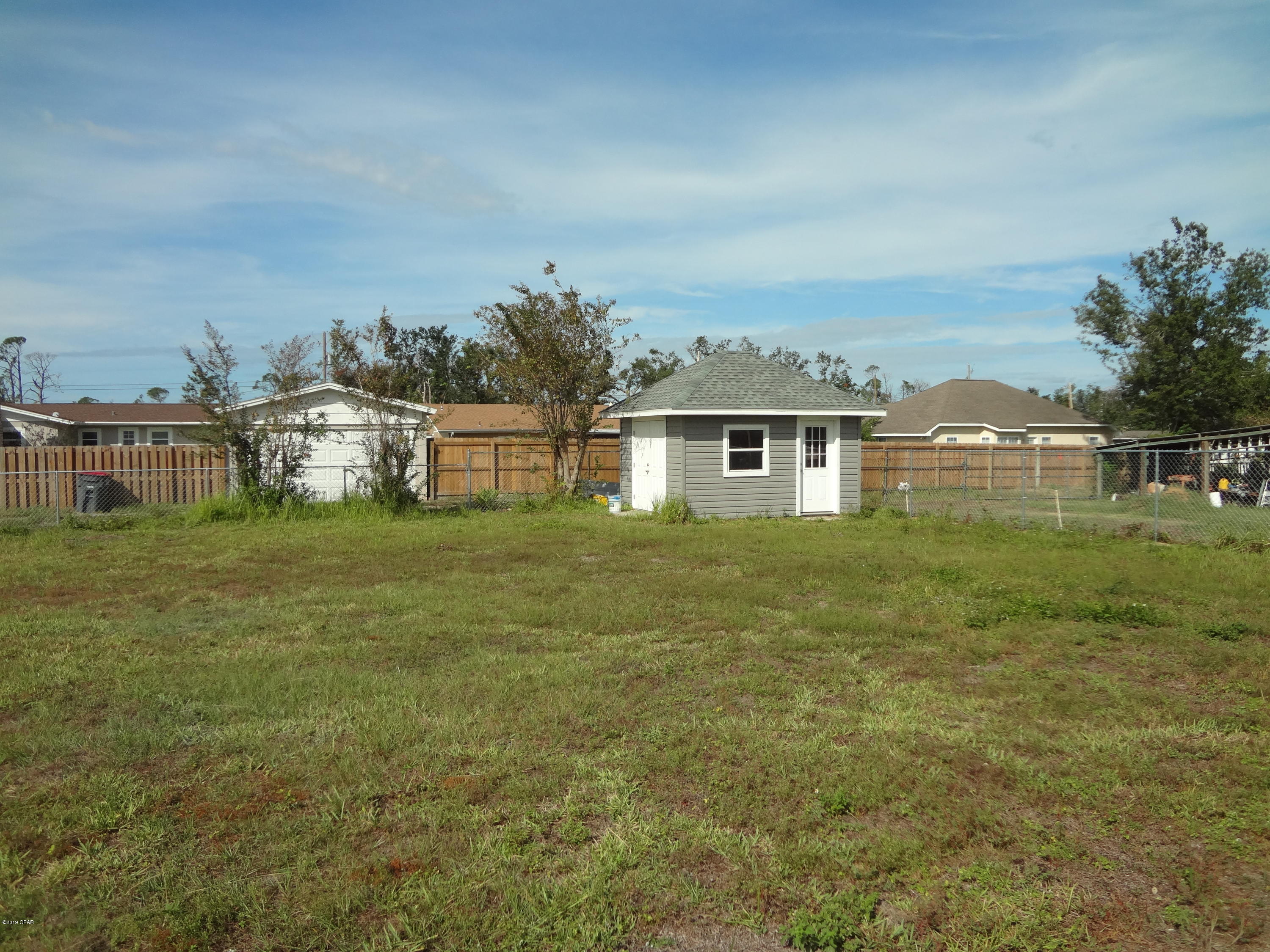 Pretty Bayou Hts 2nd - Residential