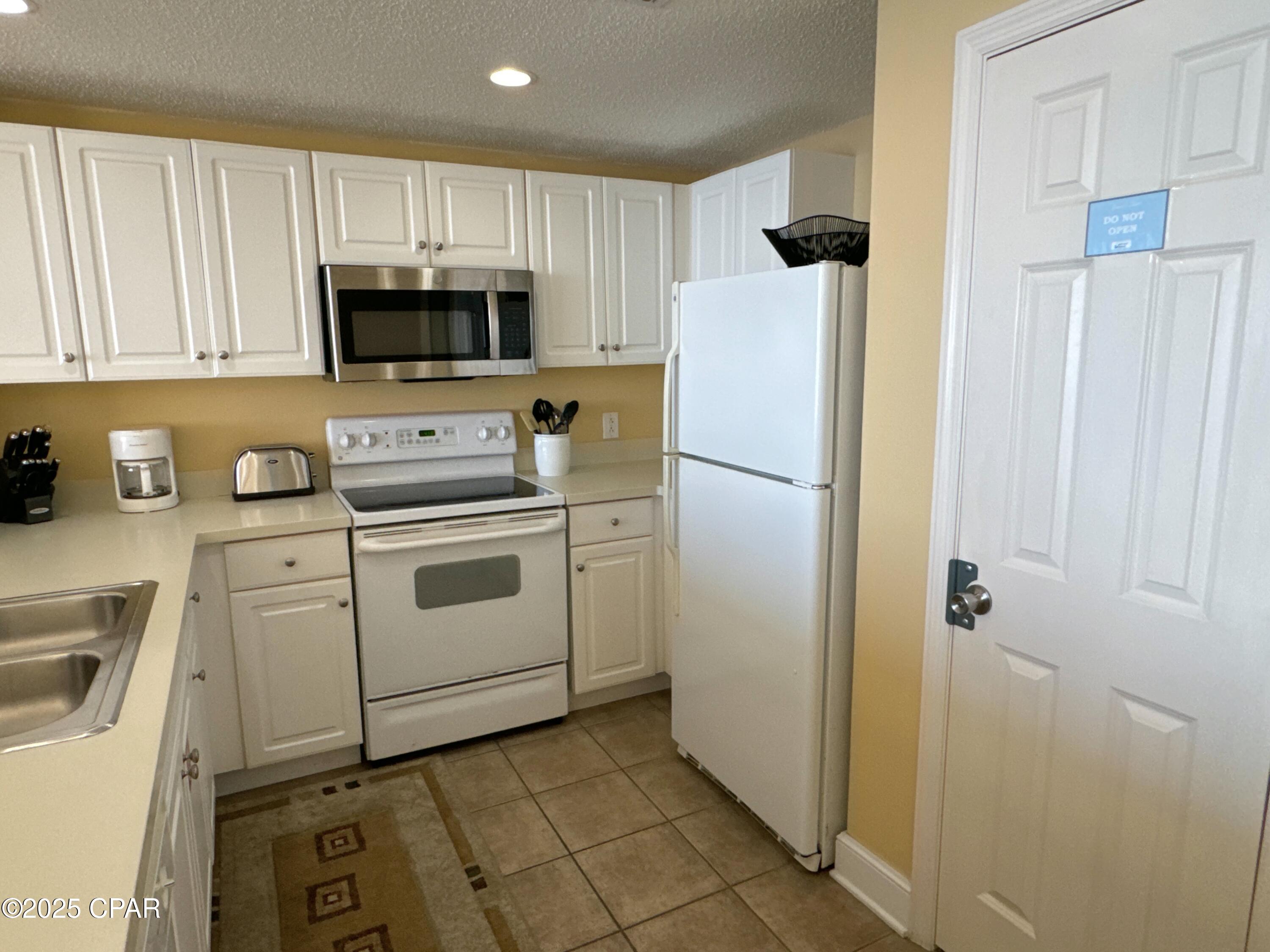 Majestic Beach Tower I - Residential