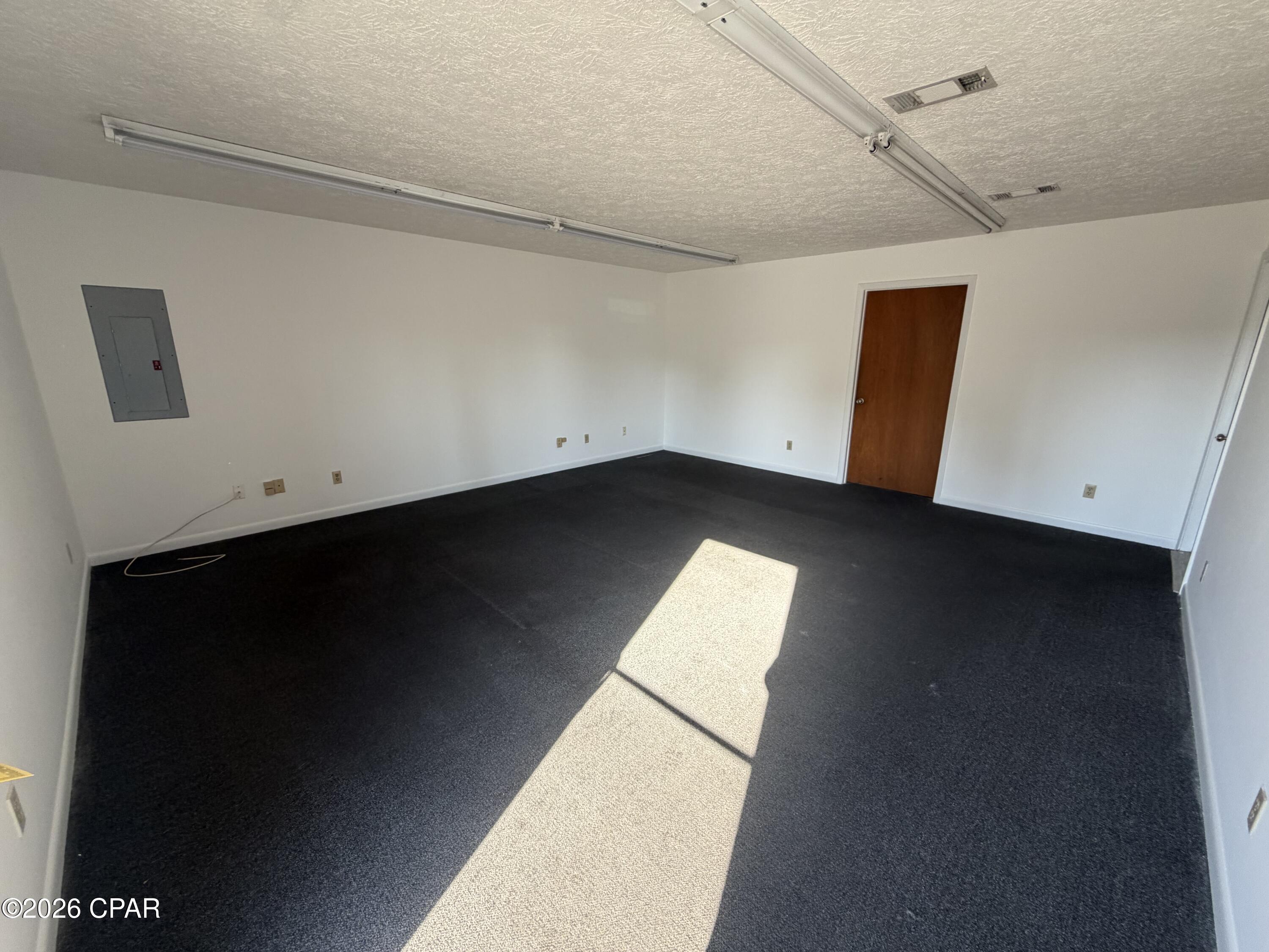 Gulf Coast Hwy - Commercial Lease