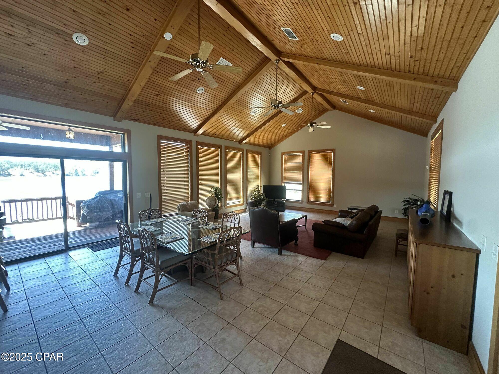 [No Recorded Subdiv] - Commercial Sale