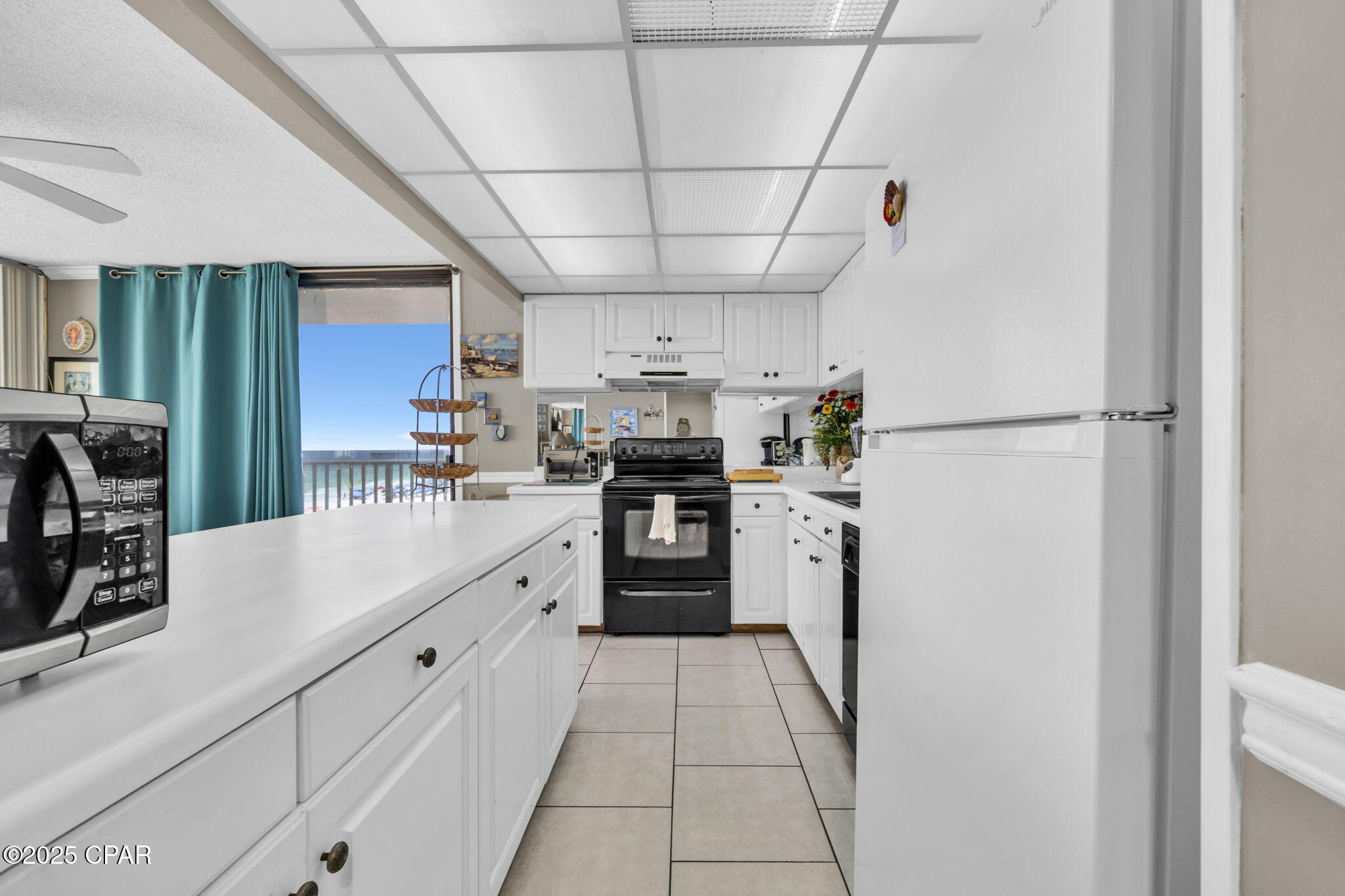 Leeward/Windward Condo - Residential