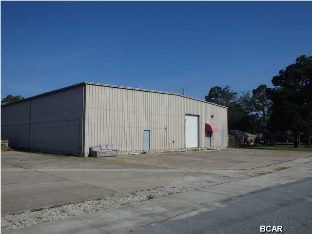 No Named Subdivision - Commercial Lease