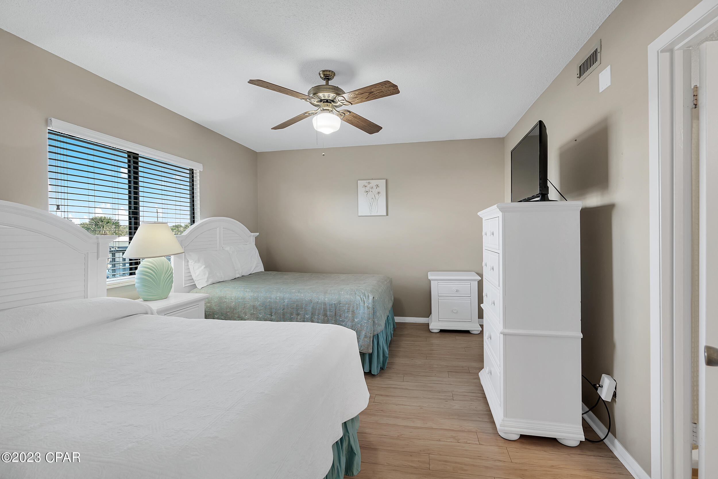 The Commodore - Residential