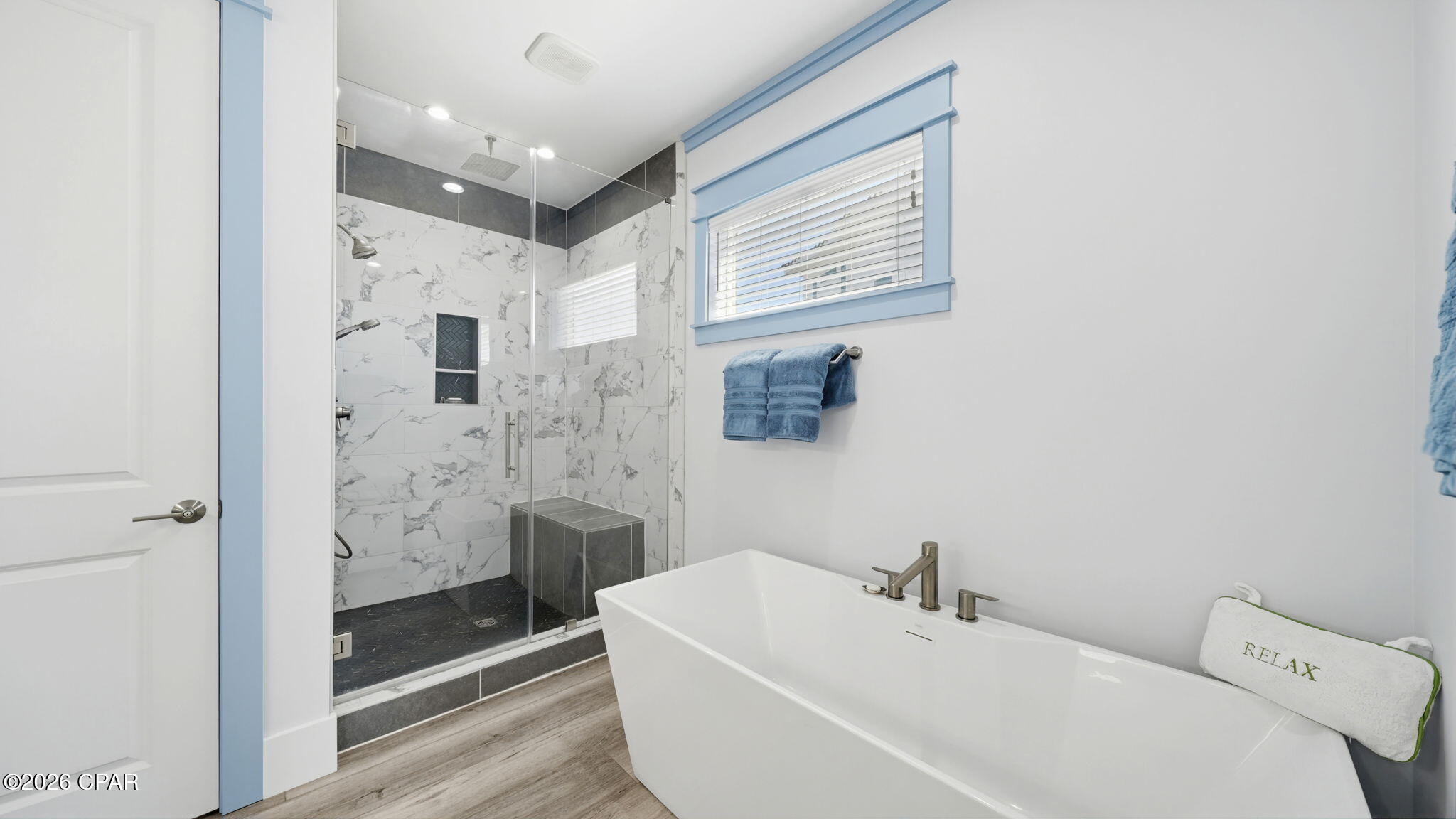 La Valencia Beach Resort - Residential