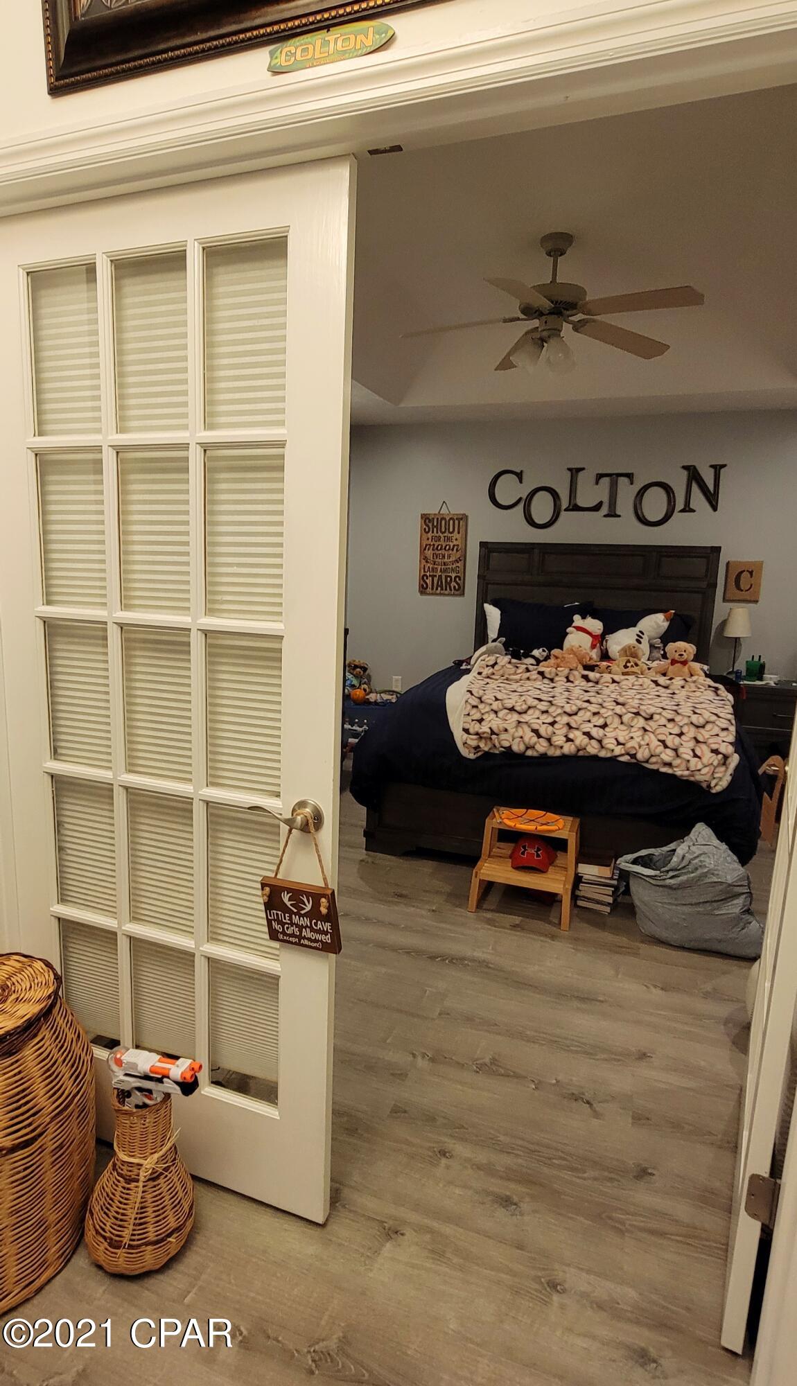 Hammocks - Residential Lease