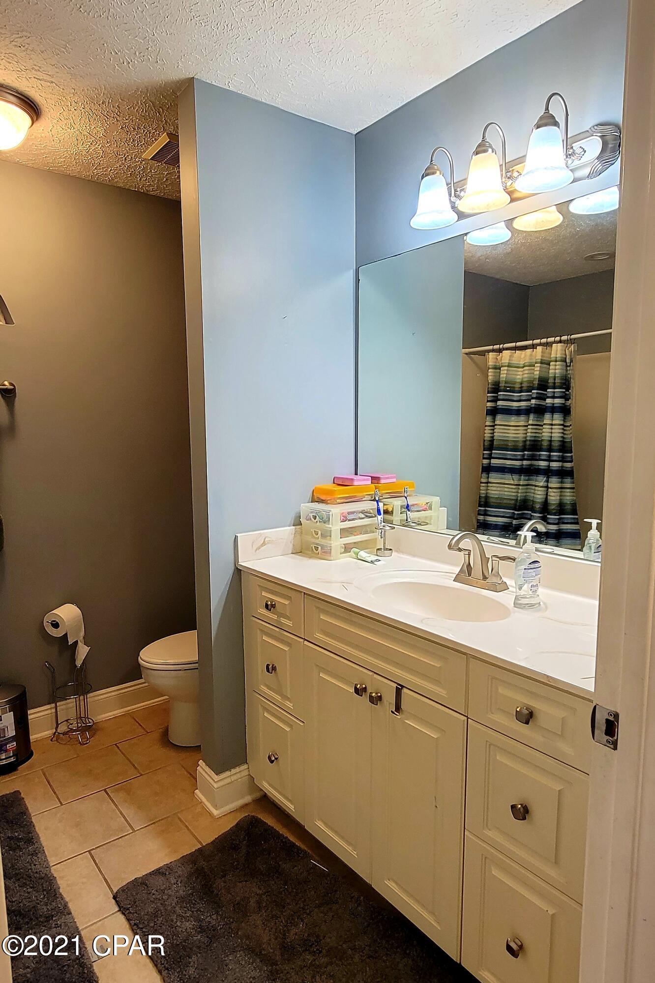 Hammocks - Residential Lease