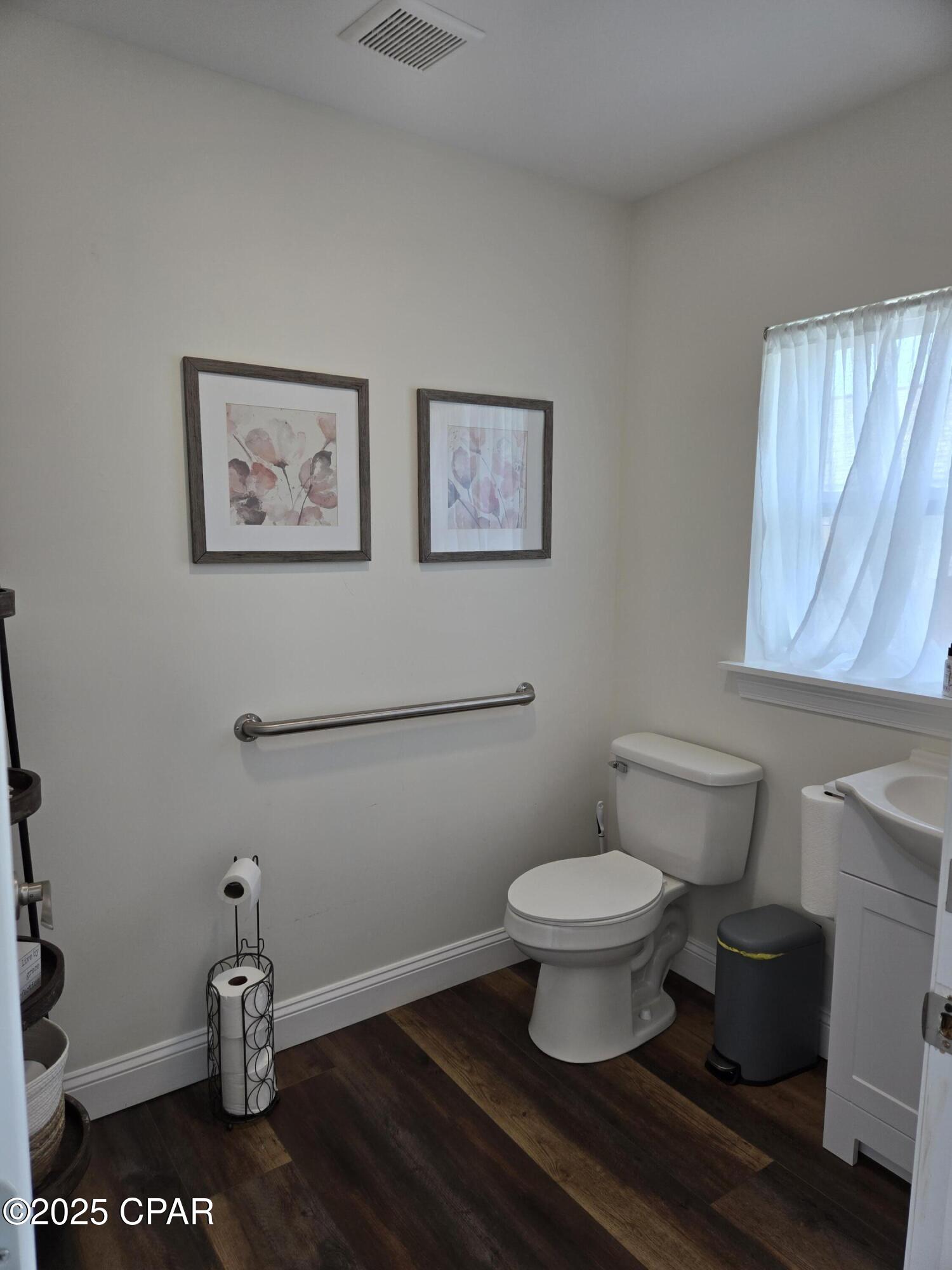 Keiths 1st Add - Commercial Lease