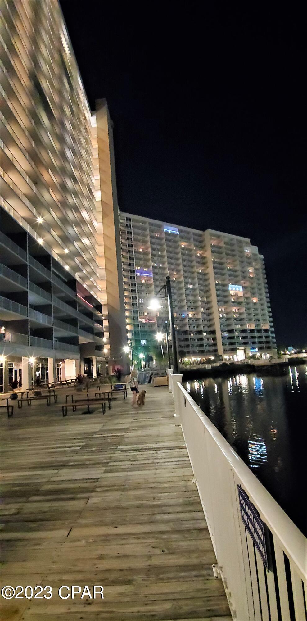 Laketown Wharf - Residential