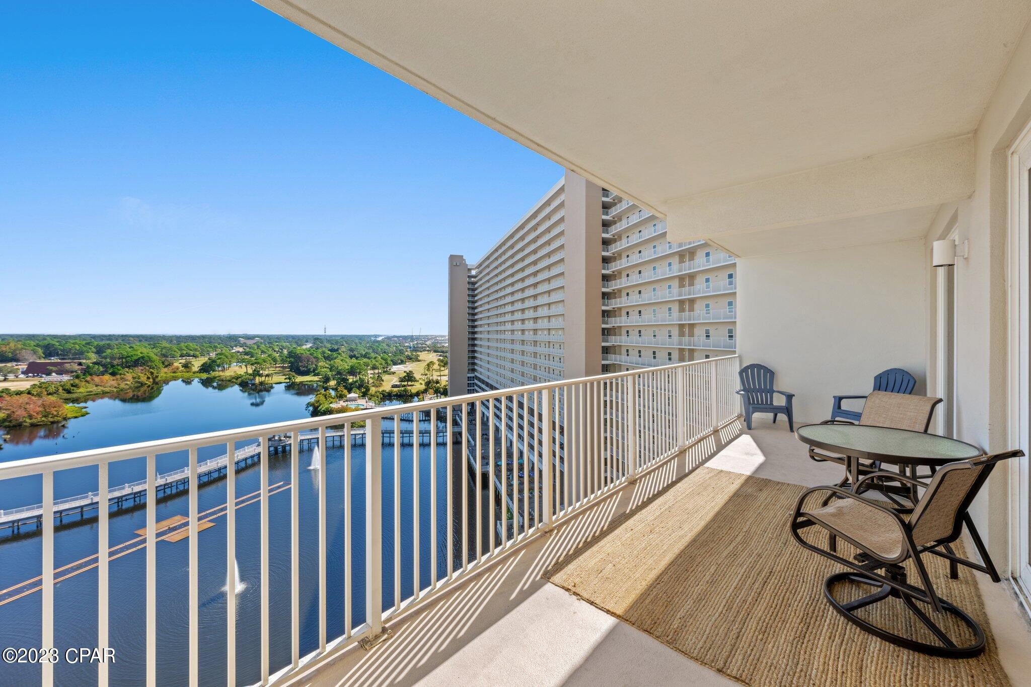 Laketown Wharf - Residential