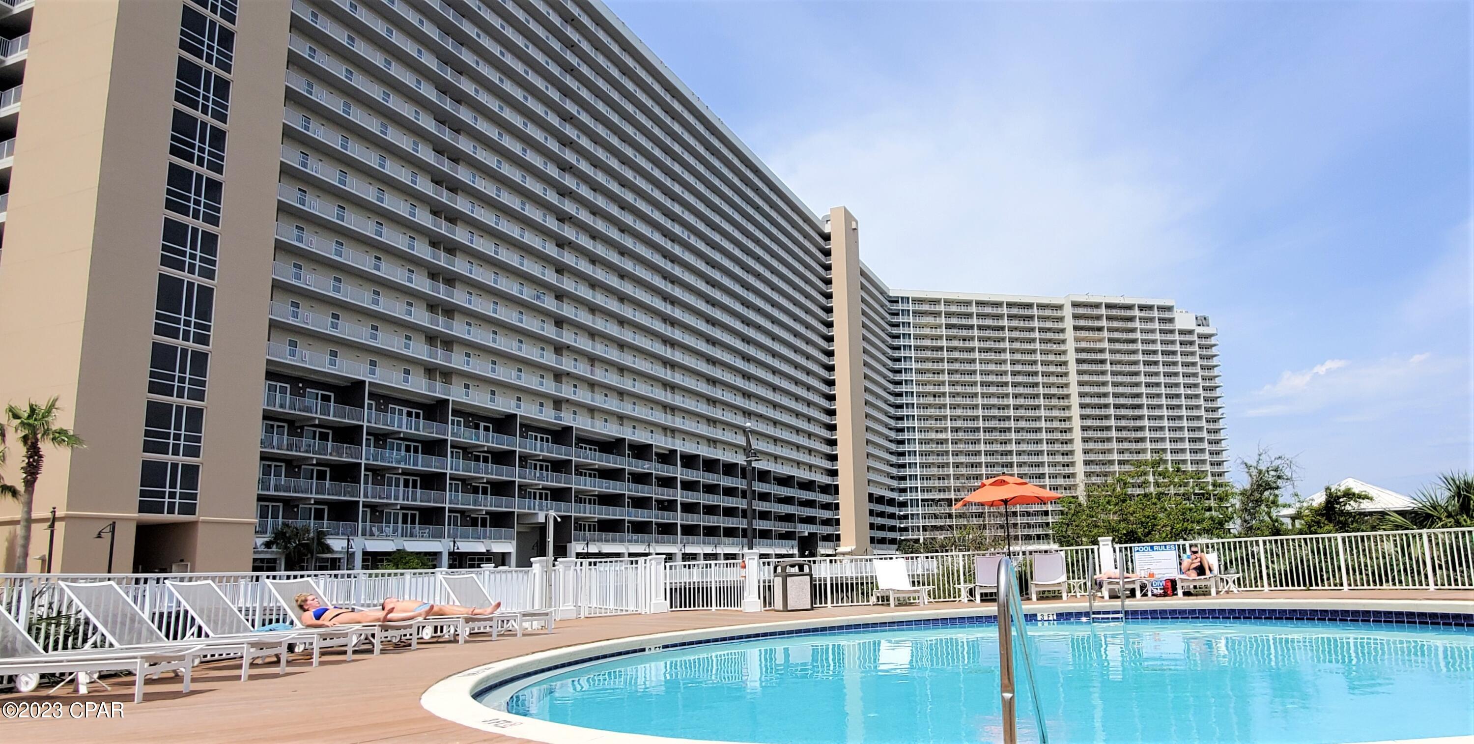 Laketown Wharf - Residential