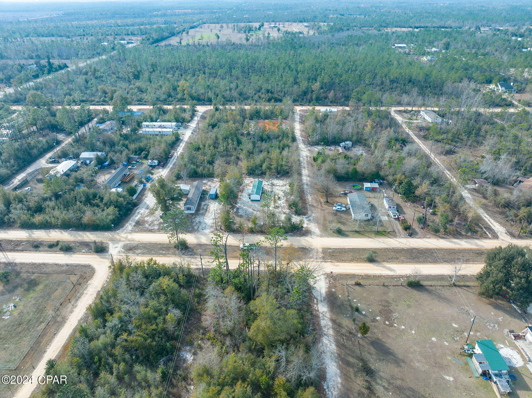 Caravana Manor 1st - Land