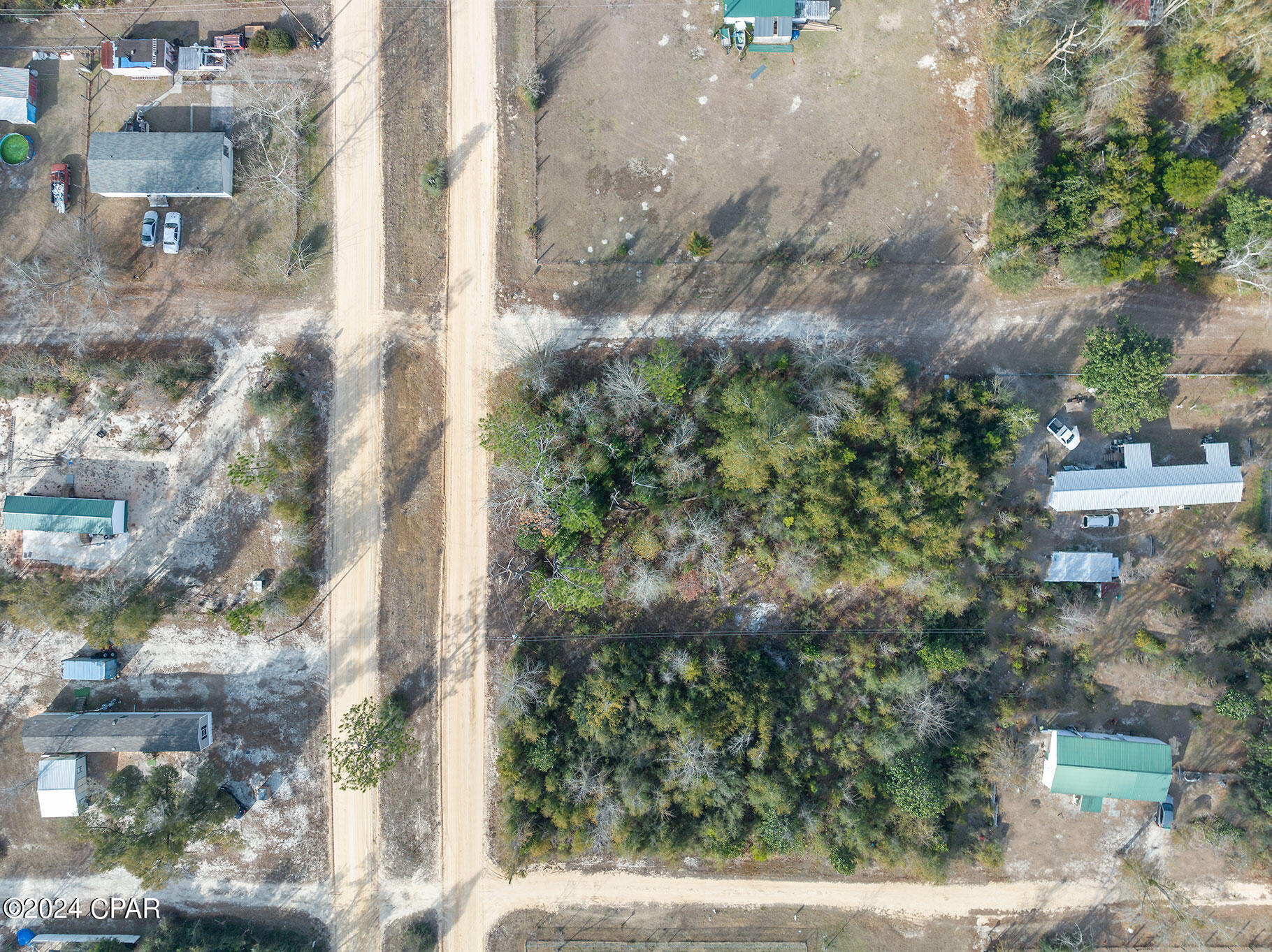 Caravana Manor 1st - Land