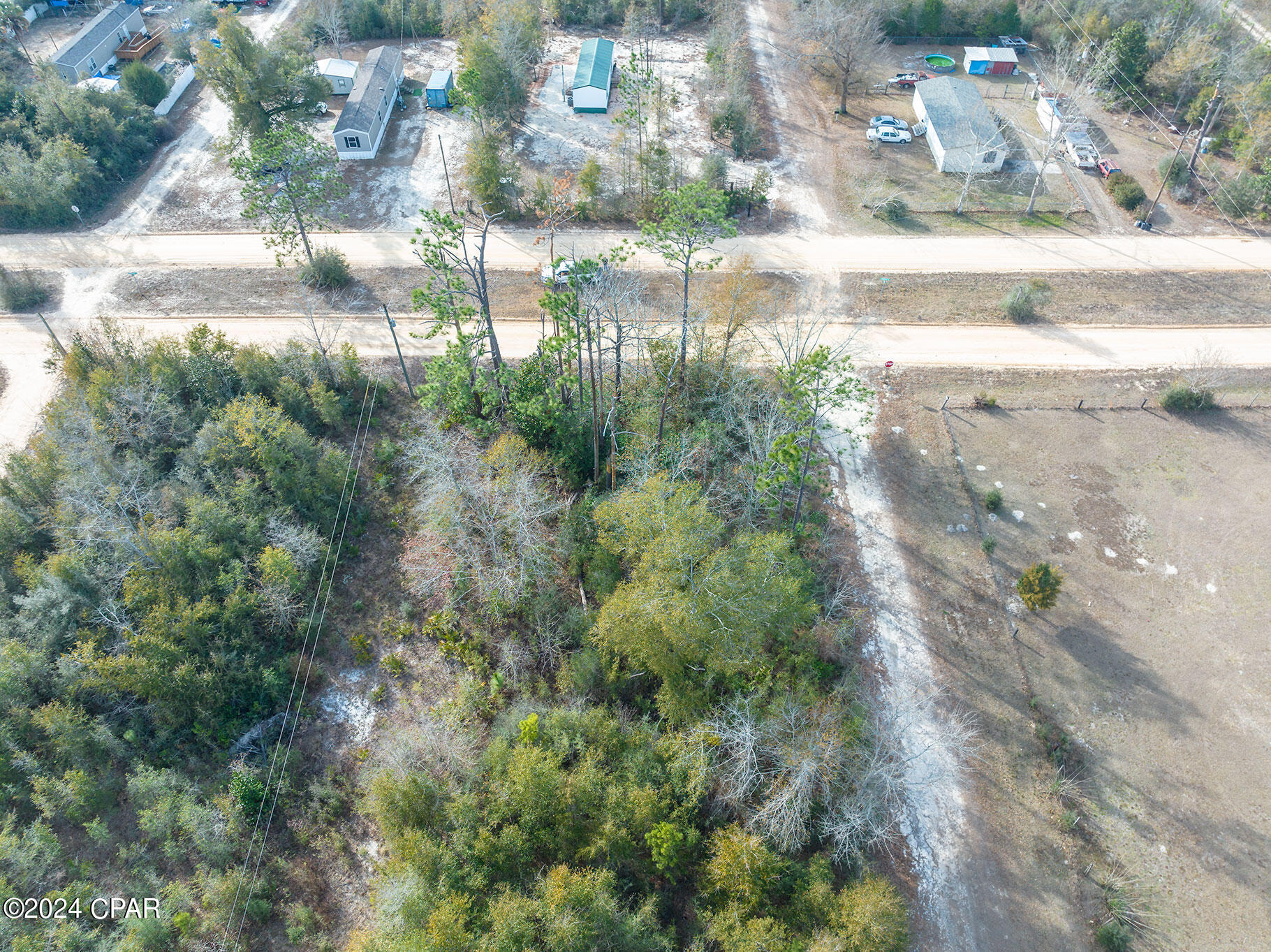 Caravana Manor 1st - Land