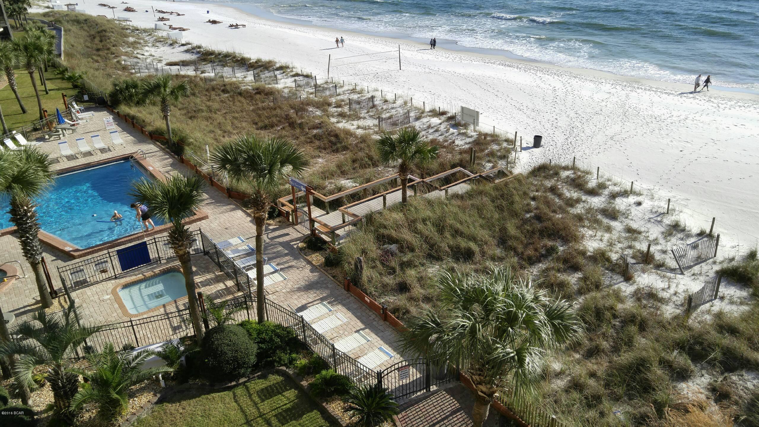 The Commodore - Residential