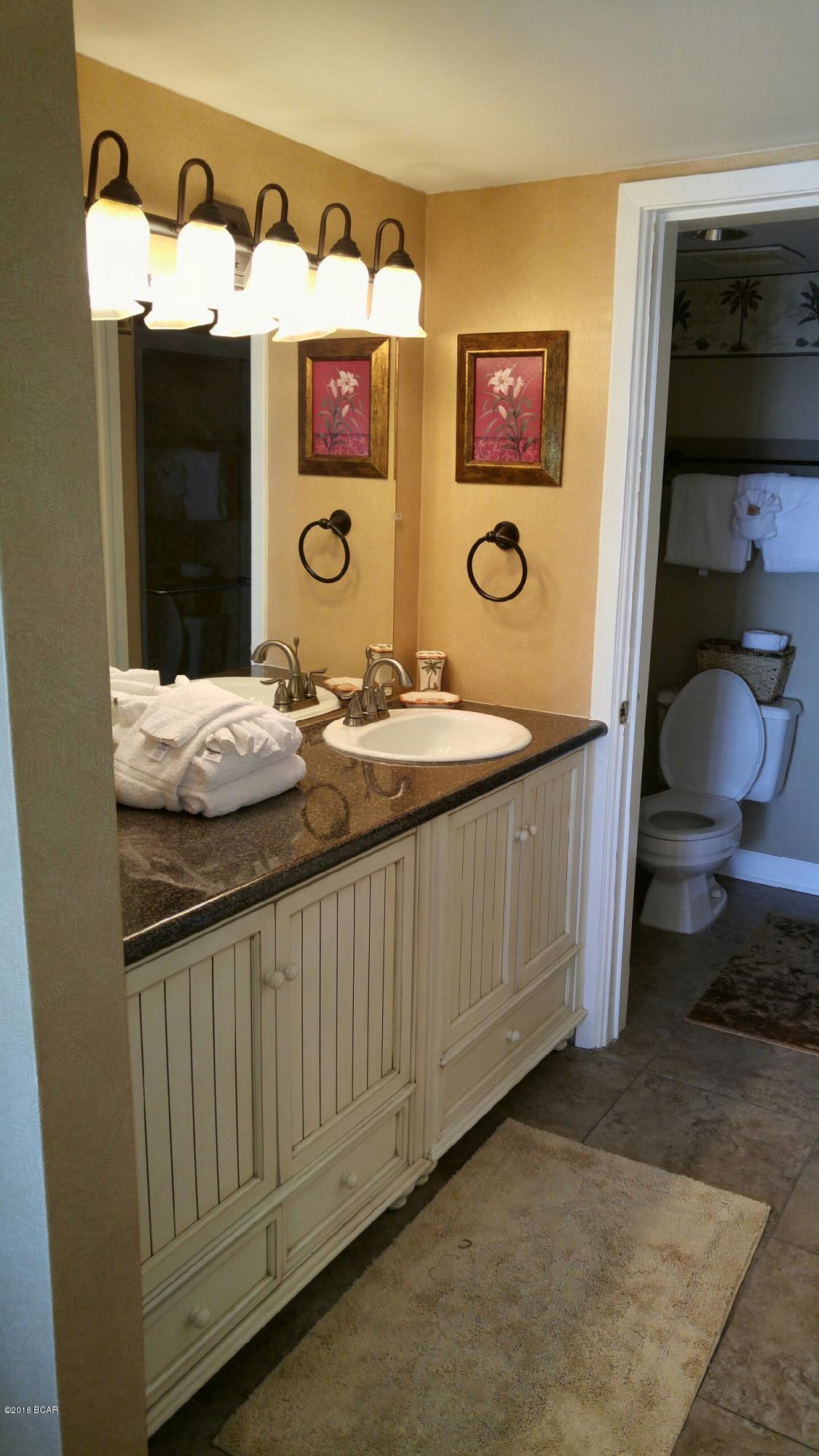 The Commodore - Residential