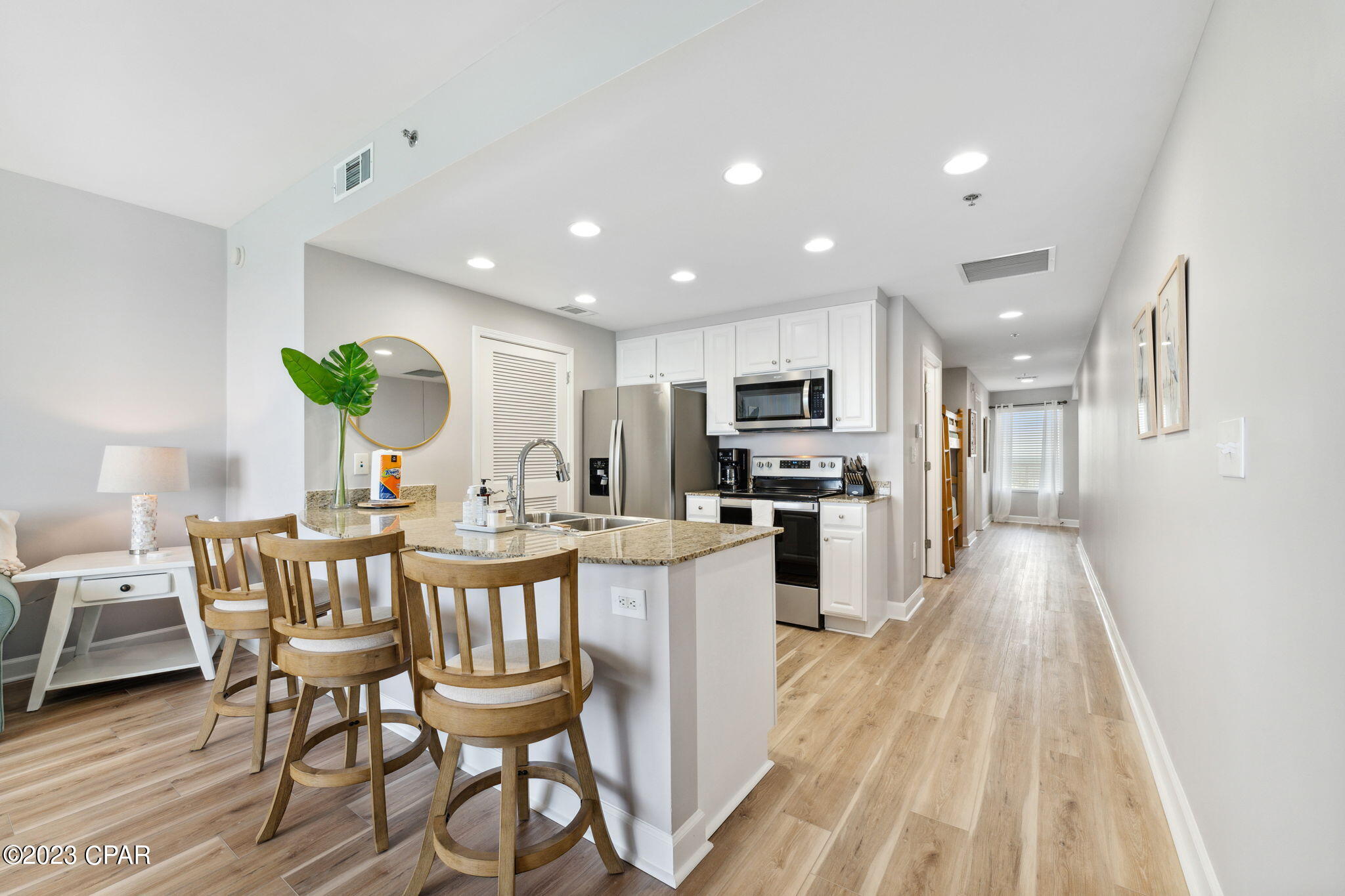 Splash Condo - Residential