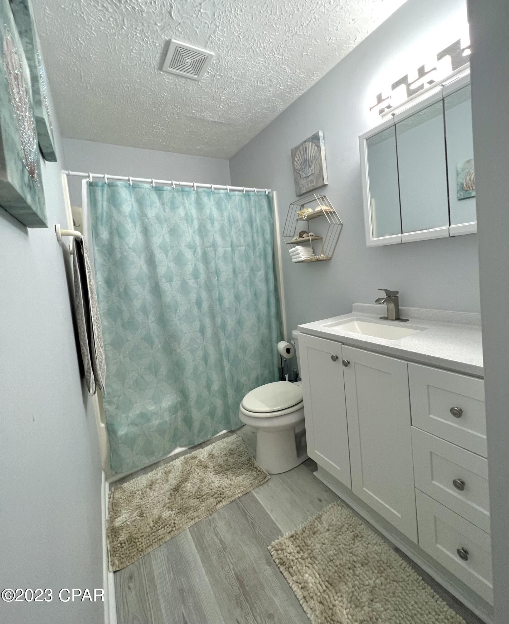 [No Recorded Subdiv] - Commercial Sale