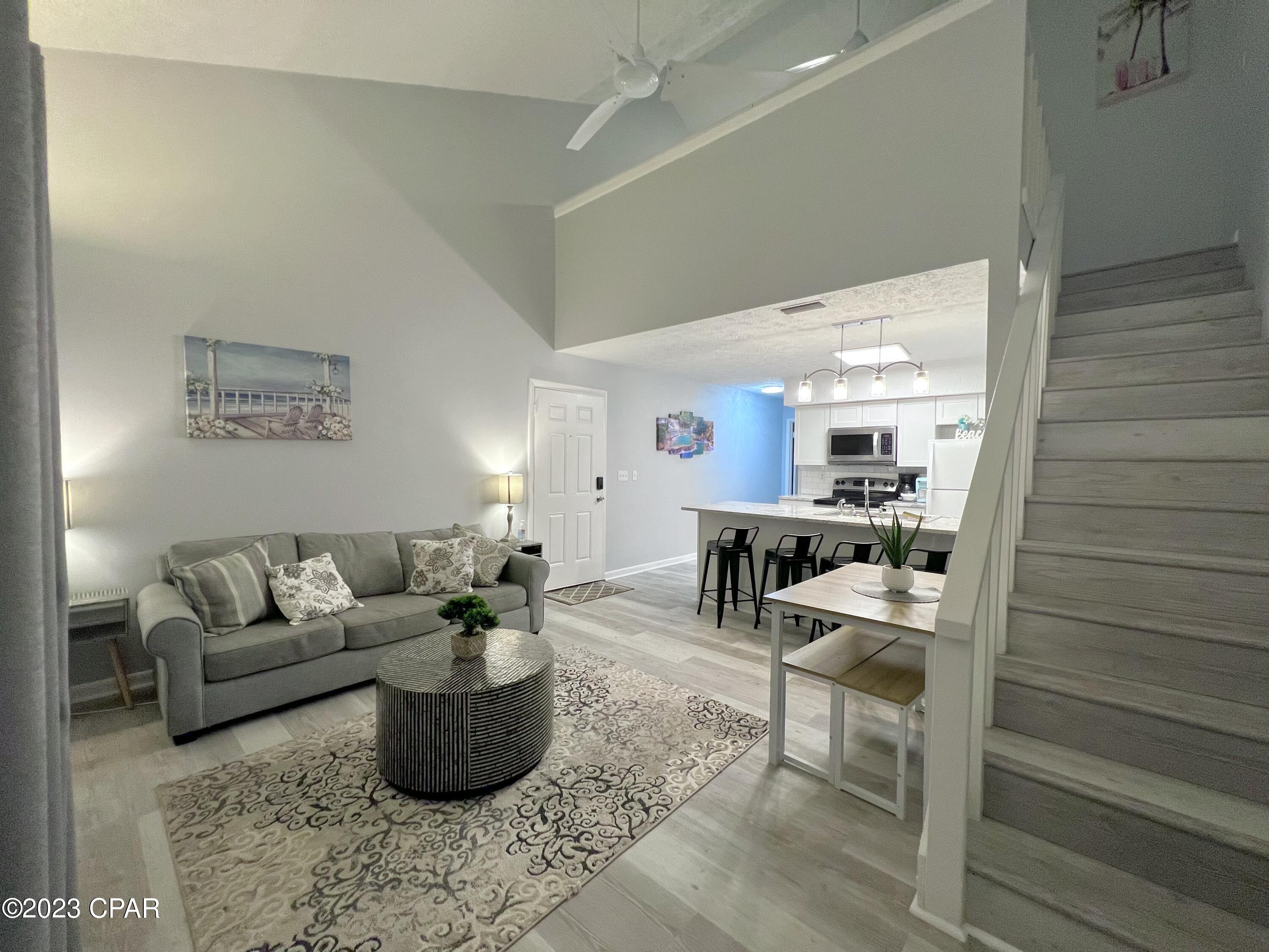 [No Recorded Subdiv] - Commercial Sale