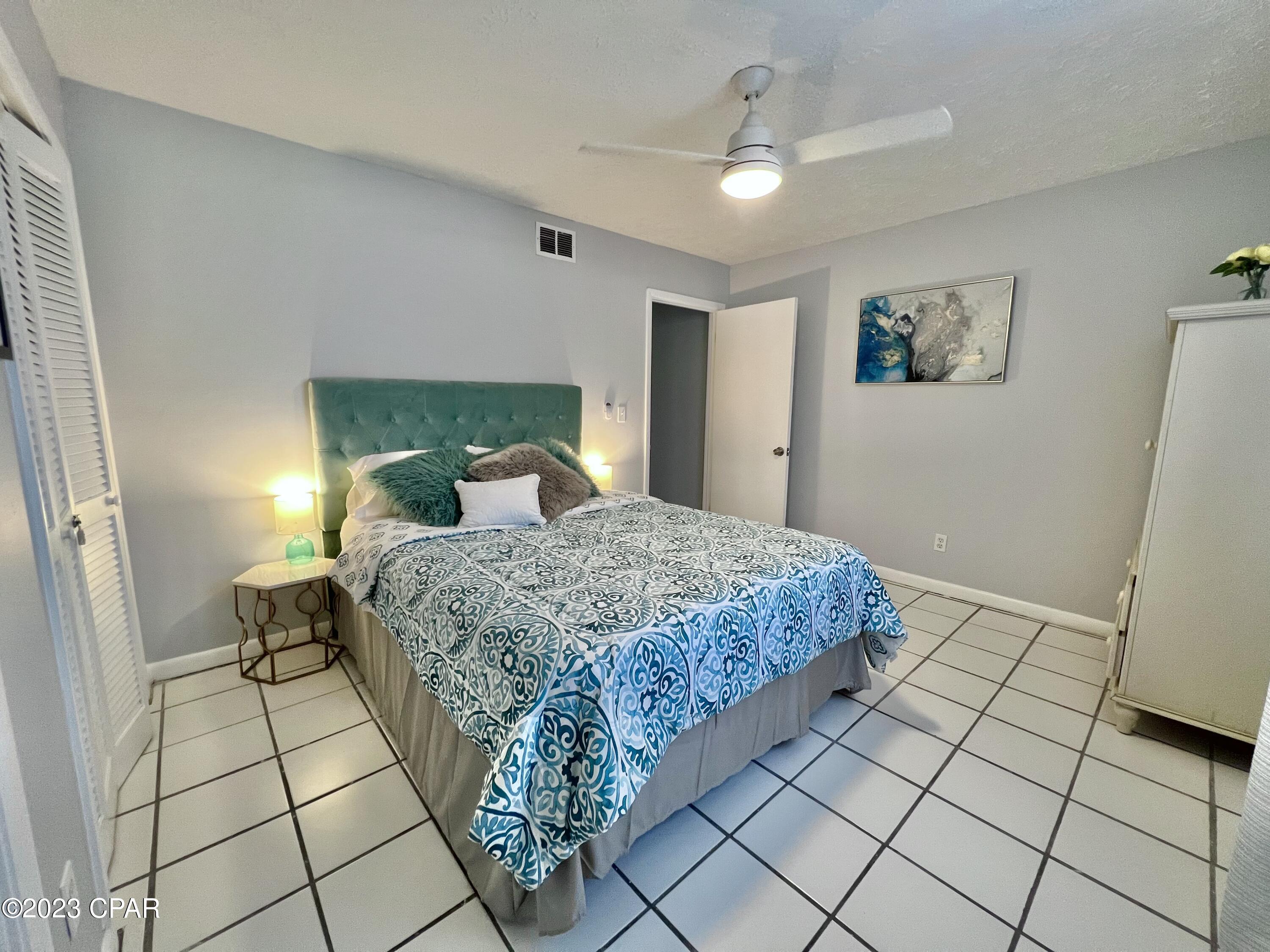 [No Recorded Subdiv] - Commercial Sale