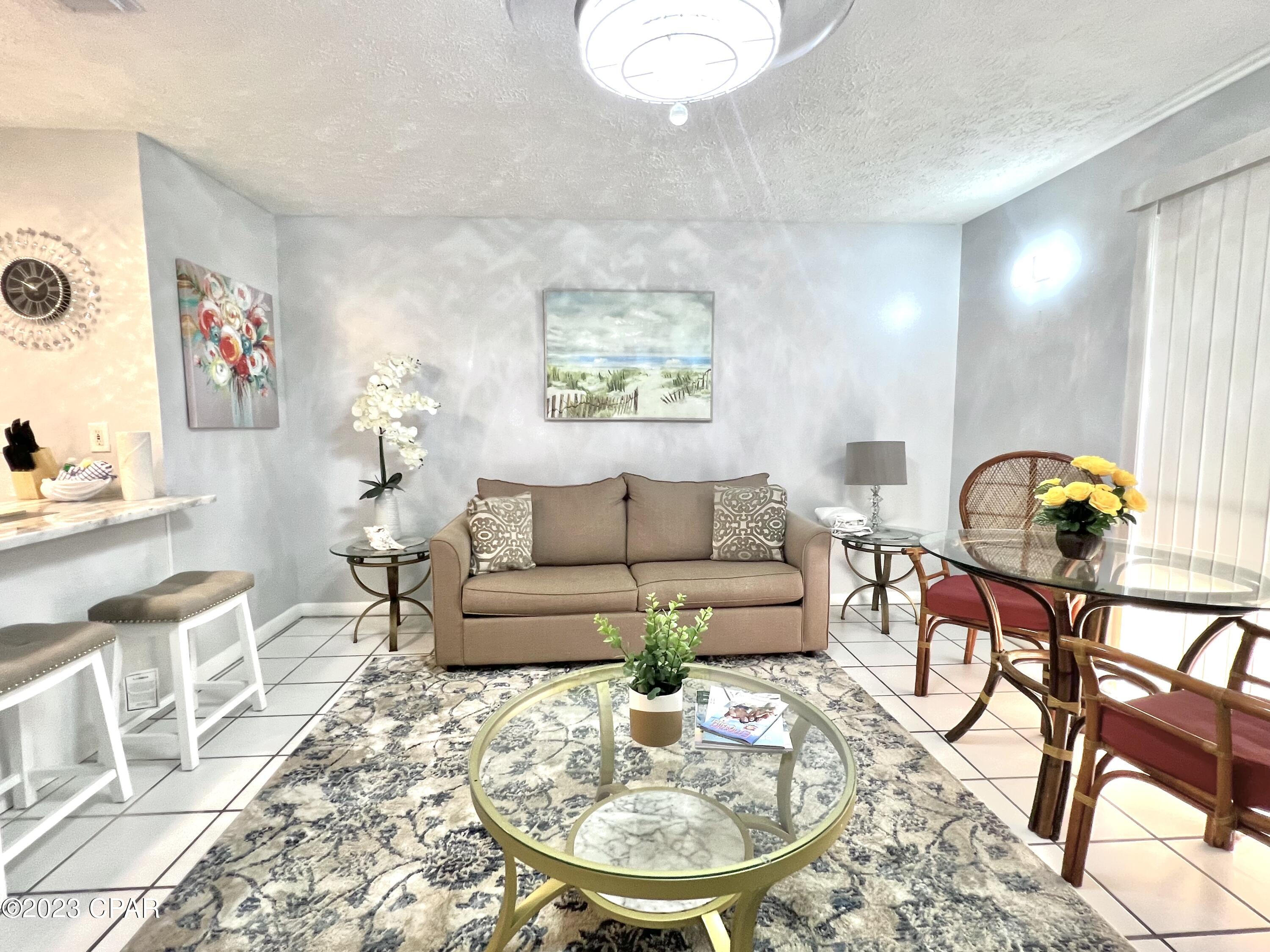 [No Recorded Subdiv] - Commercial Sale