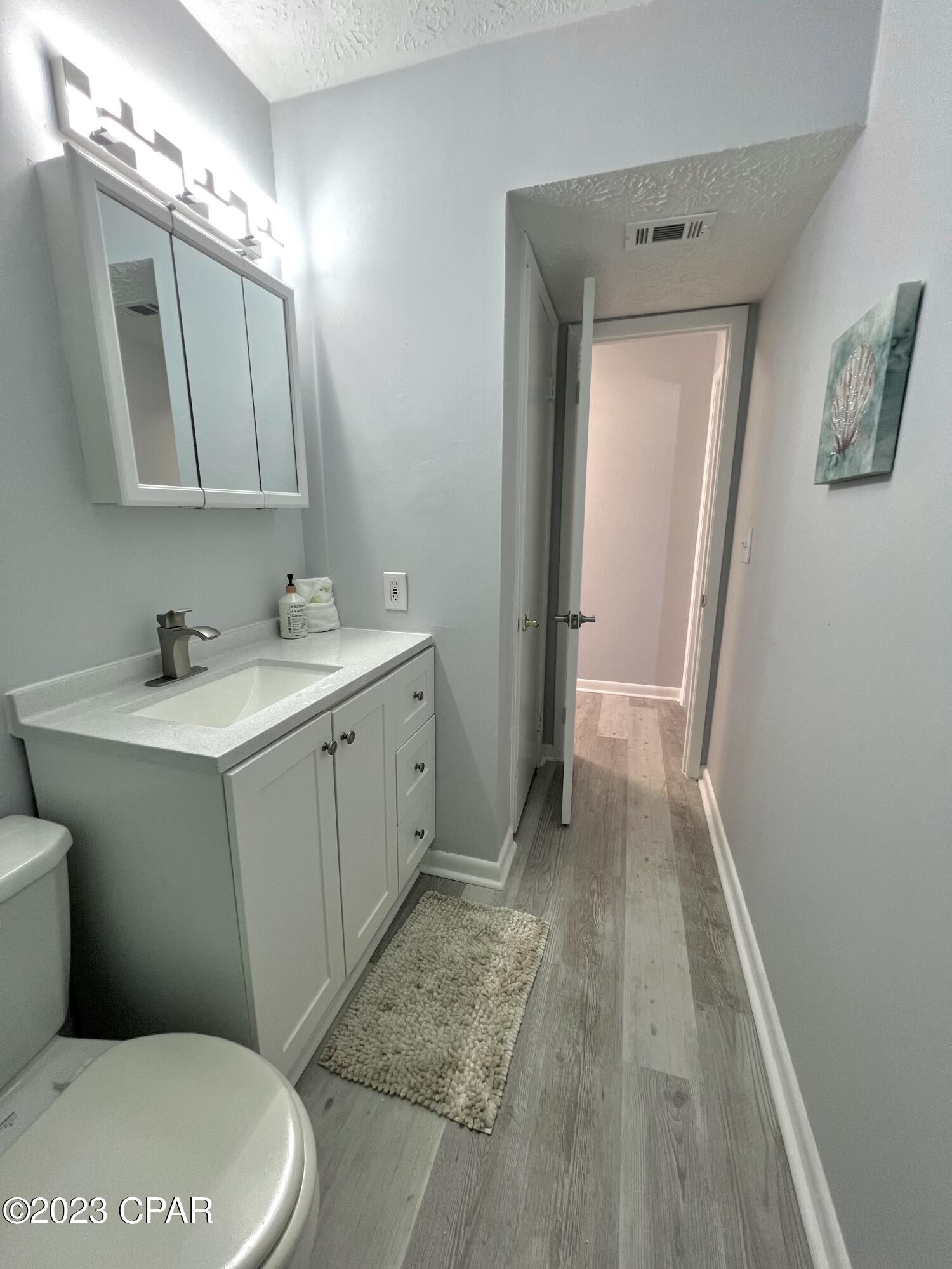 [No Recorded Subdiv] - Commercial Sale