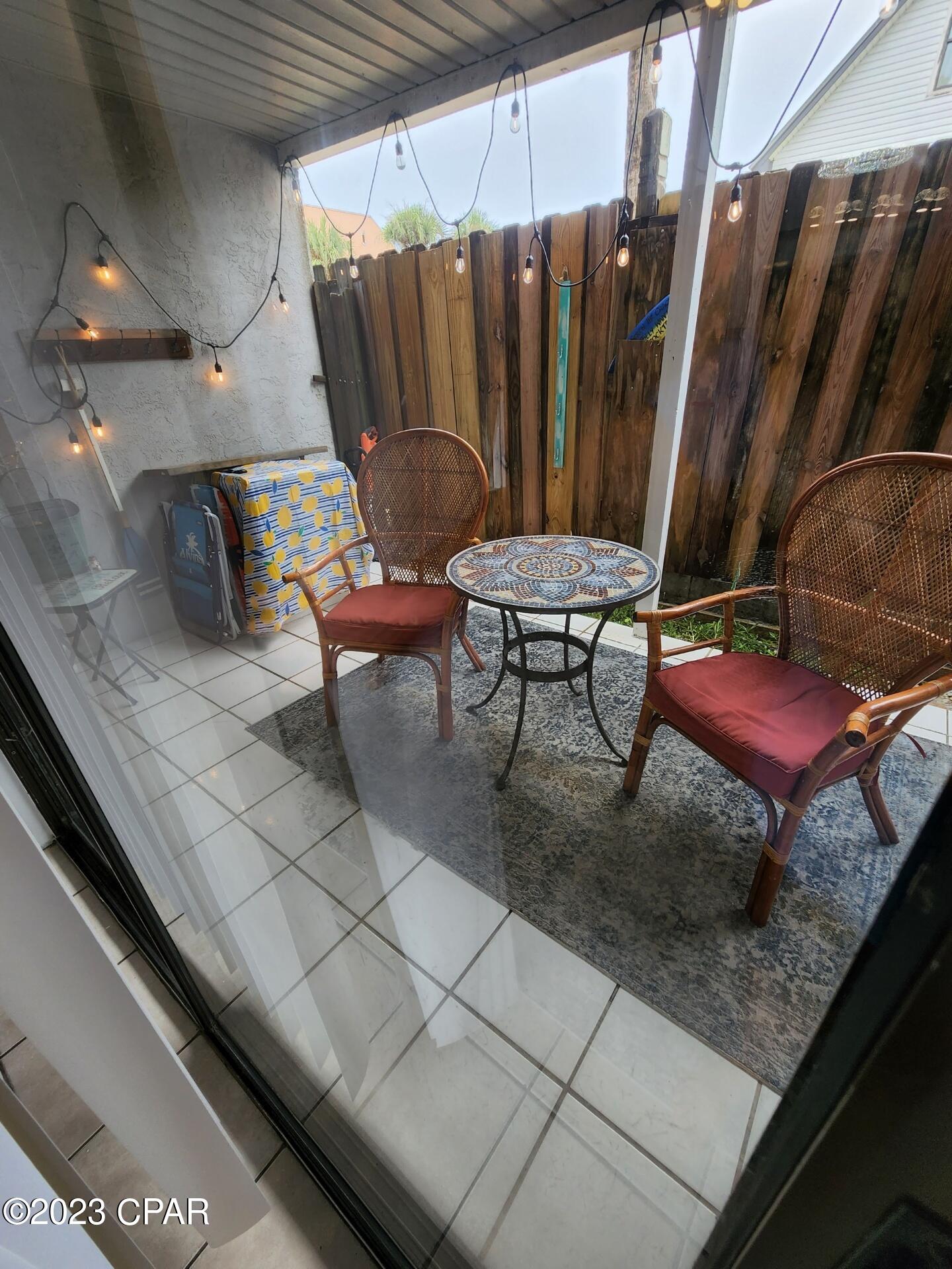 [No Recorded Subdiv] - Commercial Sale