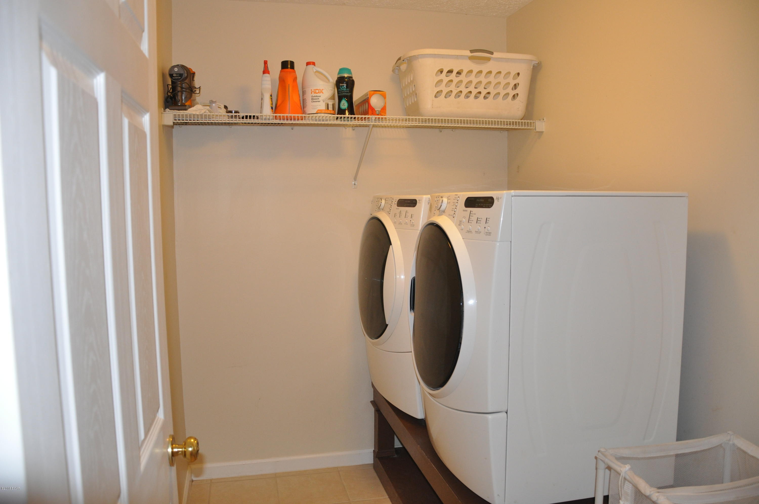 Oakcrest - Residential