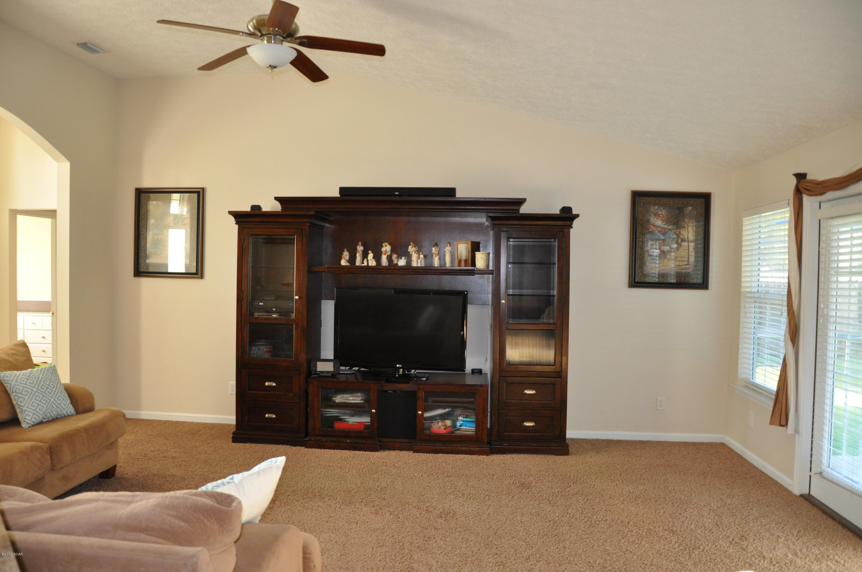 Oakcrest - Residential