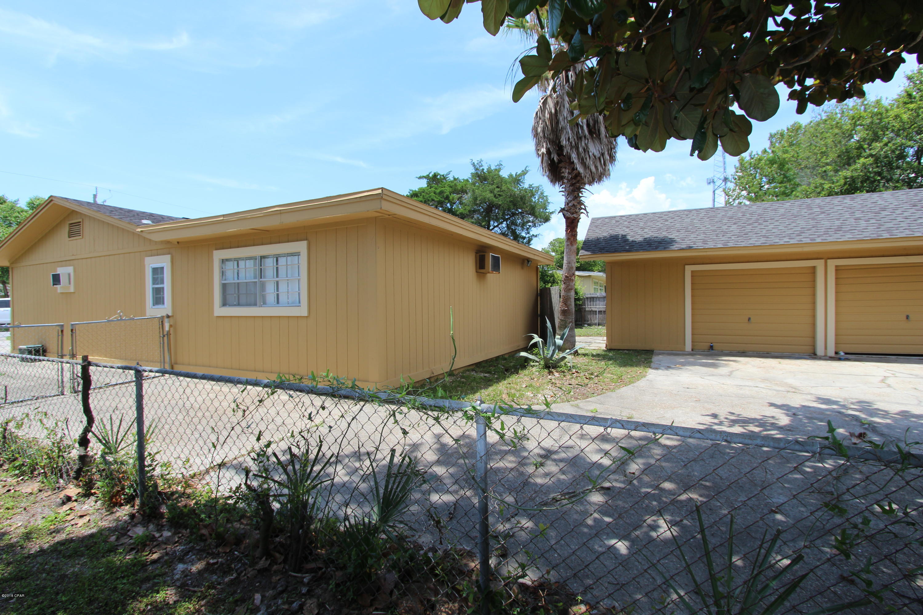 El Centro Beach - Residential