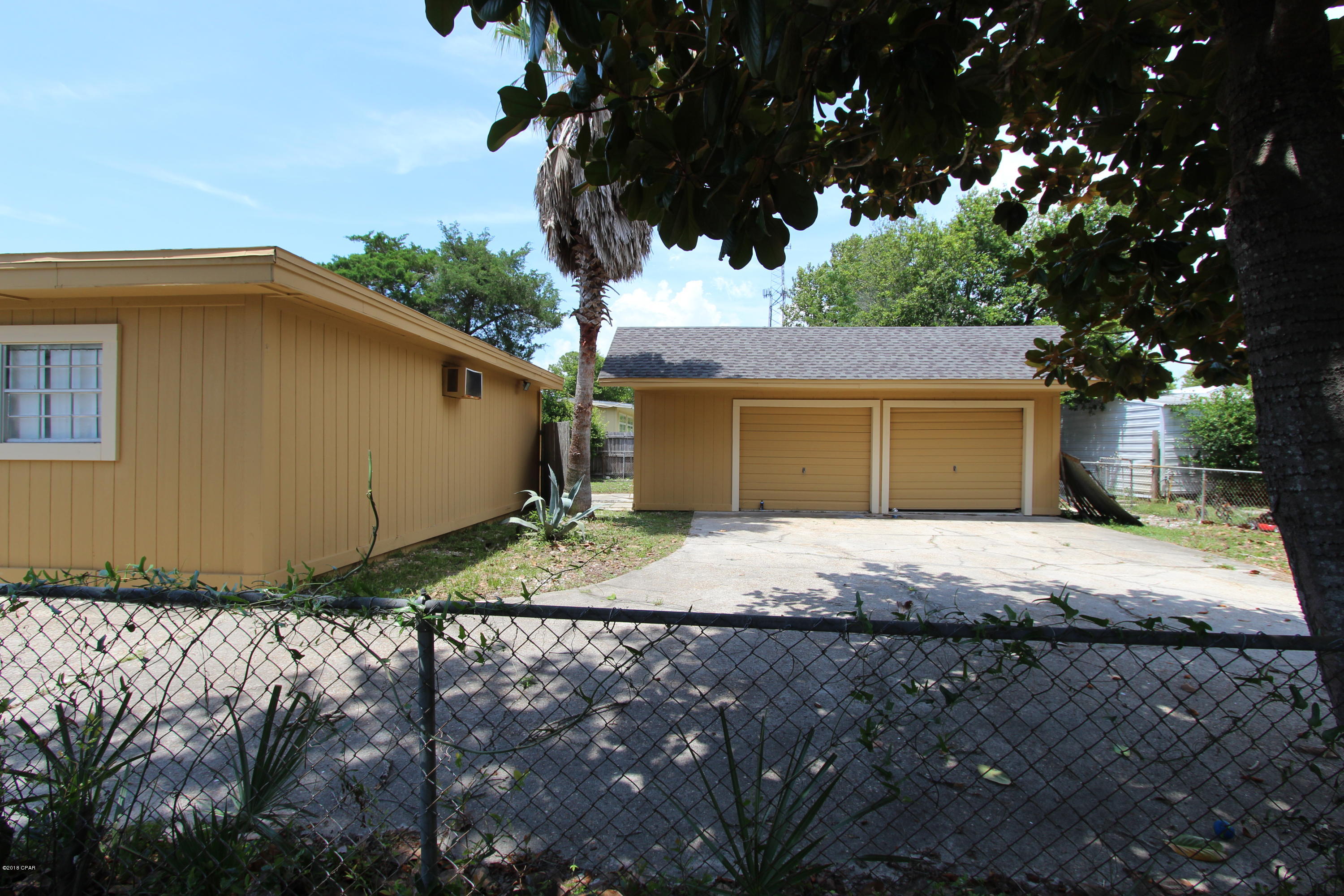 El Centro Beach - Residential