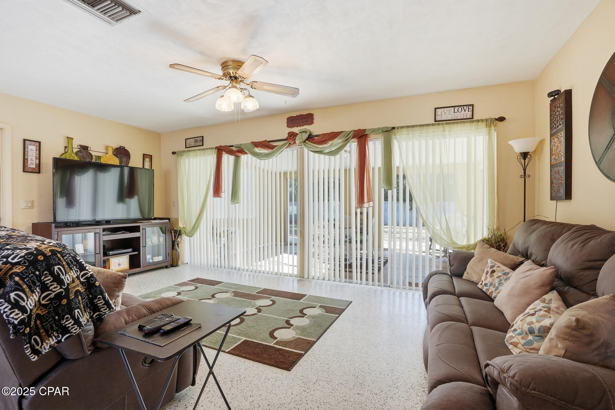 Sunny Hills Unit 4 - Residential