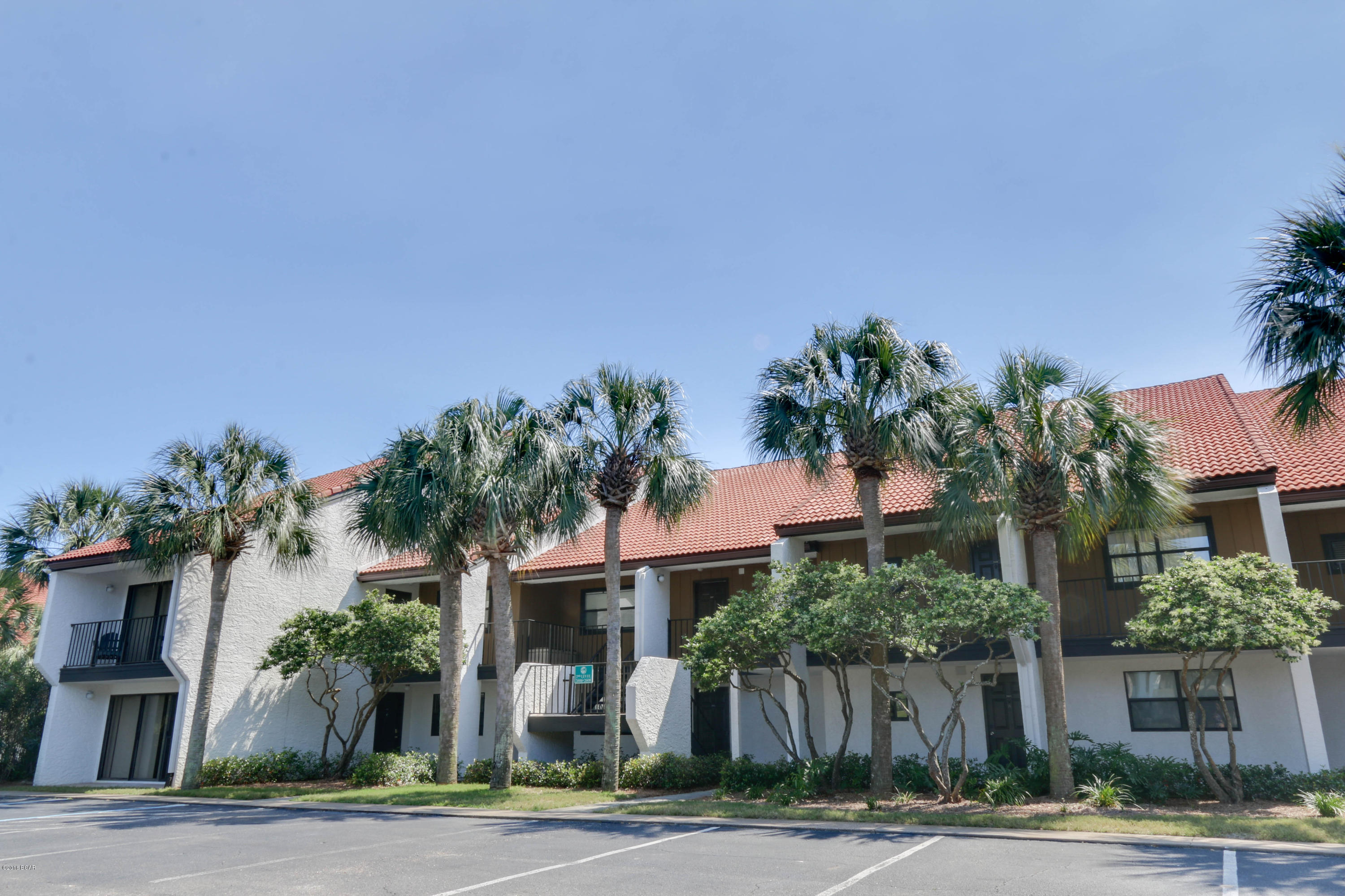 Edgewater Golf Villas 1 - Residential