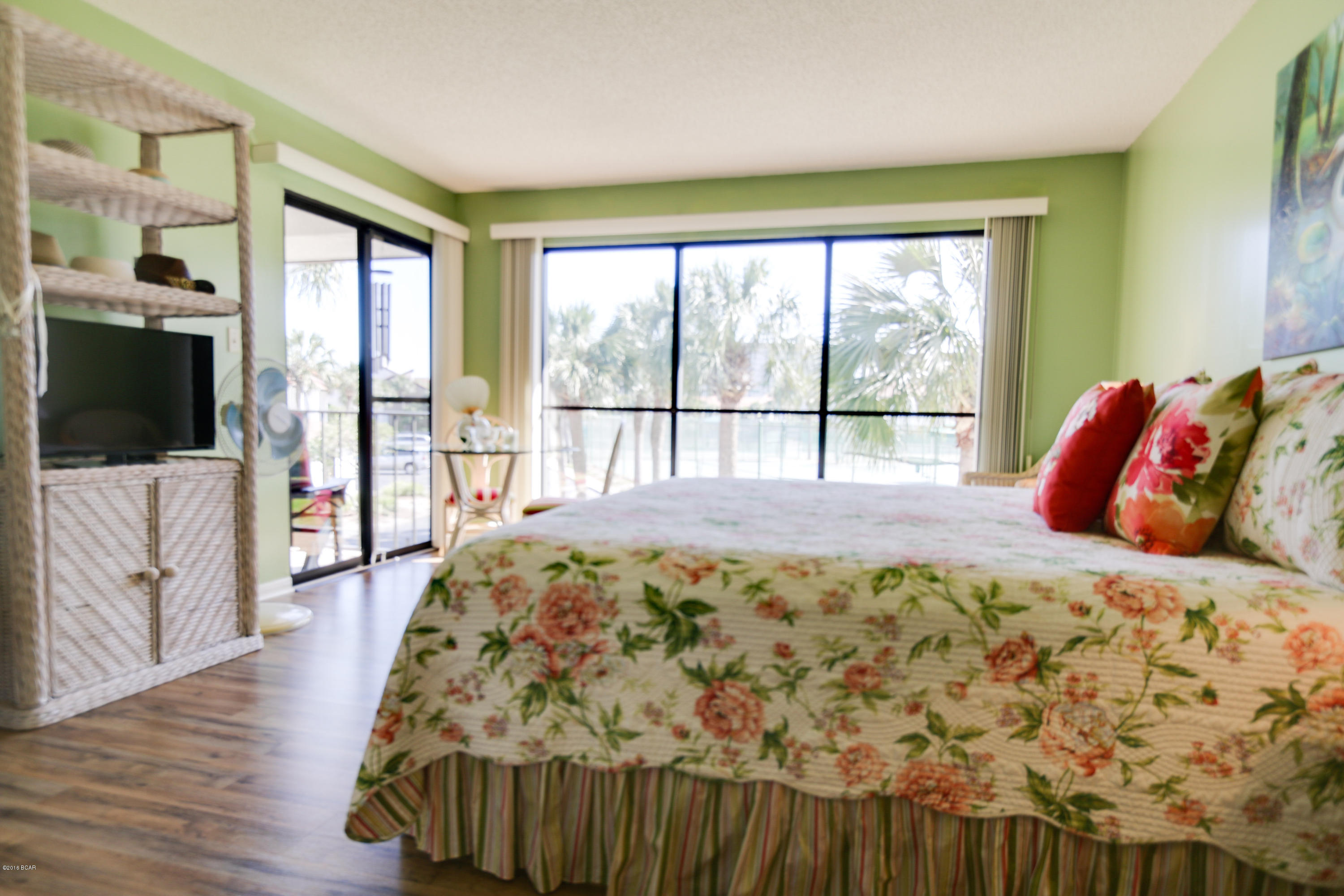 Edgewater Golf Villas 1 - Residential