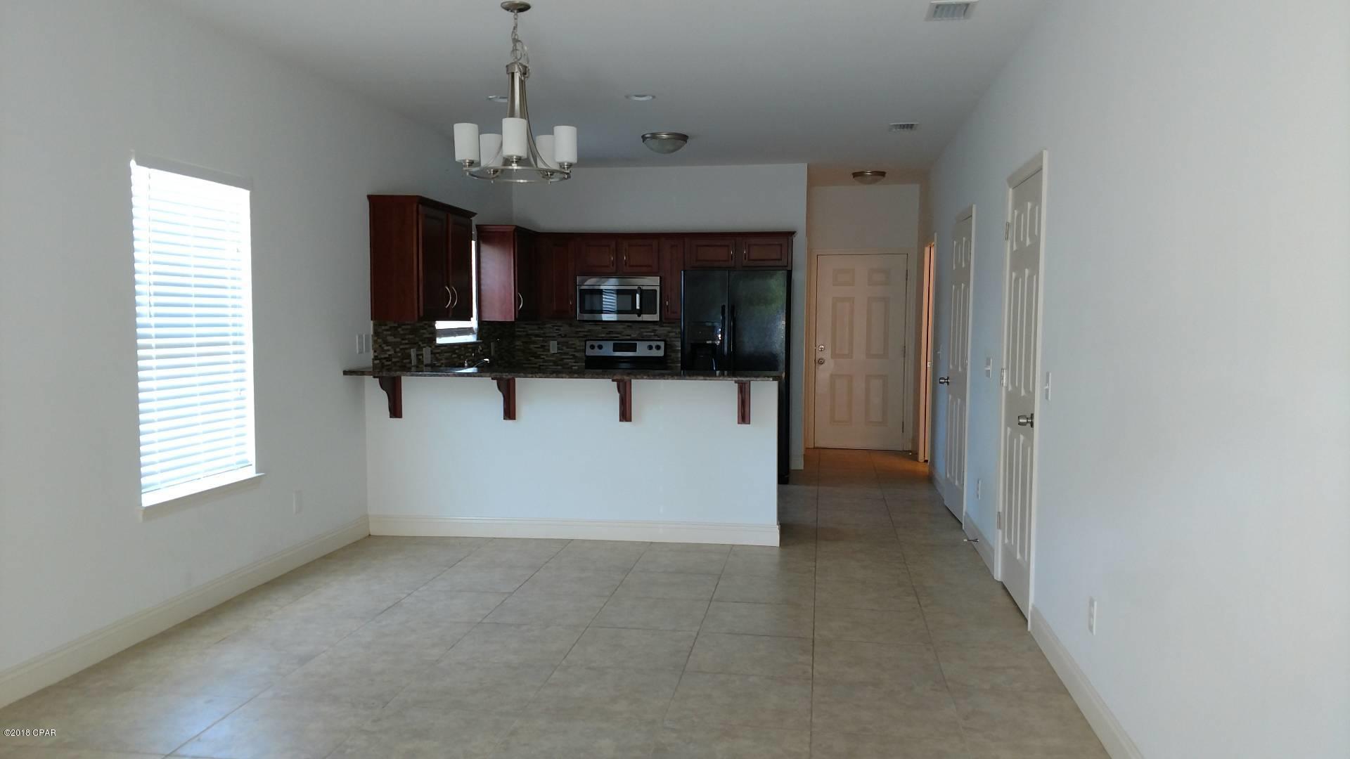 Pines 3rd Add Replat - Residential Lease